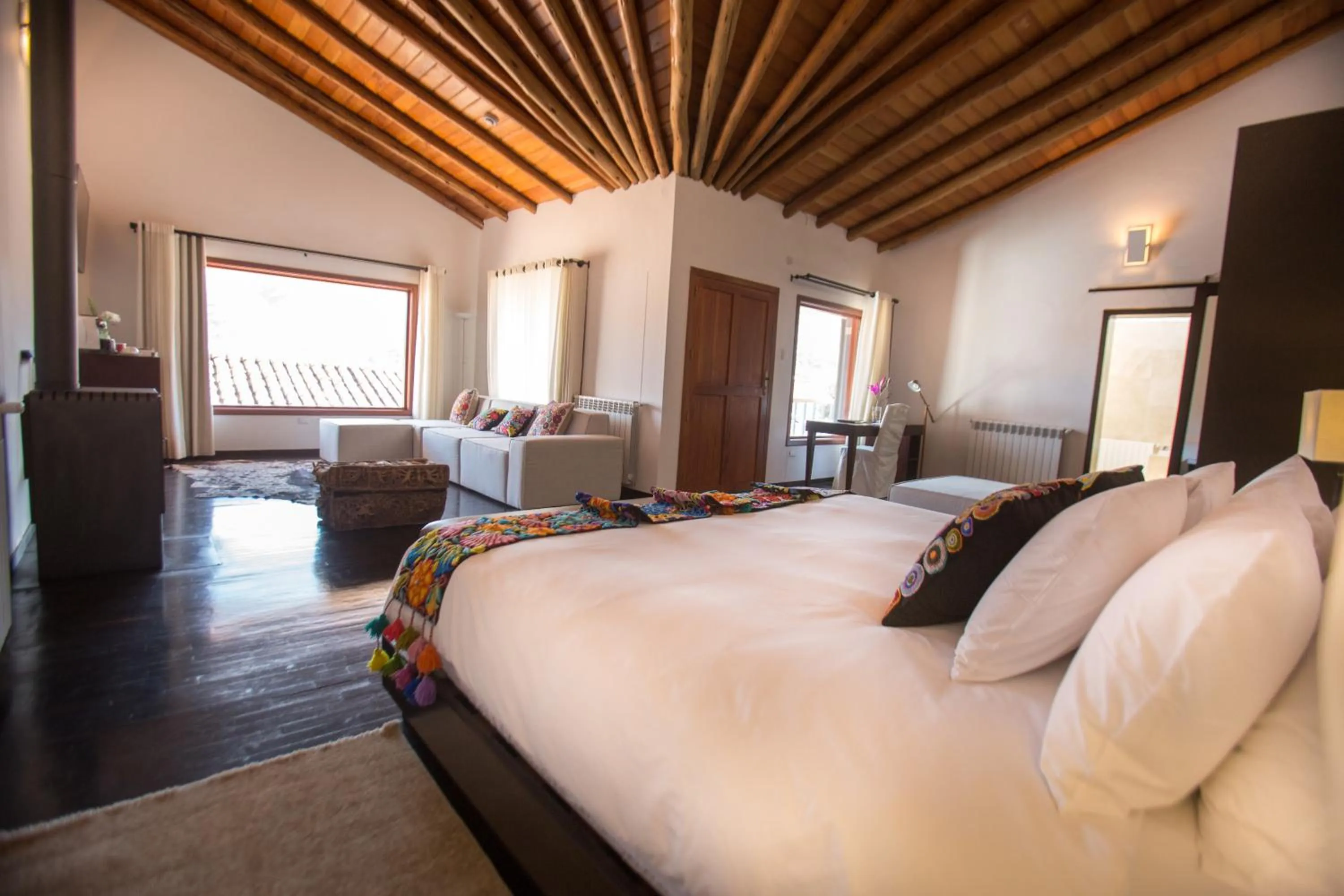 Photo of the whole room, Bed in Tocuyeros Boutique Hotel