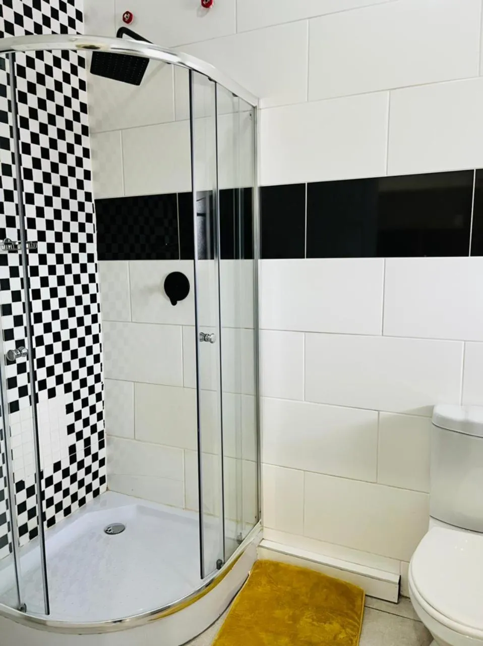 Shower in Abecor Hotel