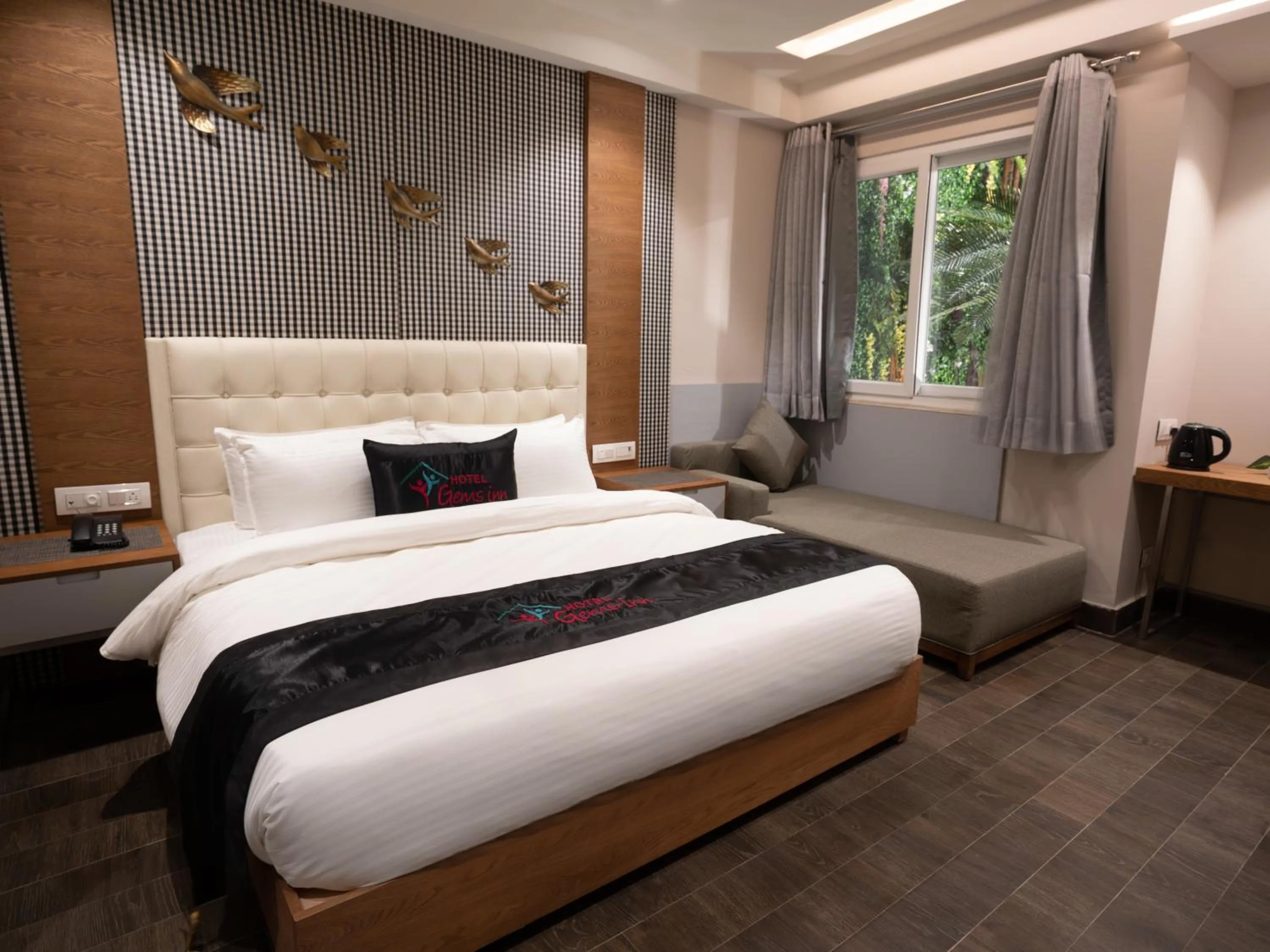 Bed in Hotel Gems Inn