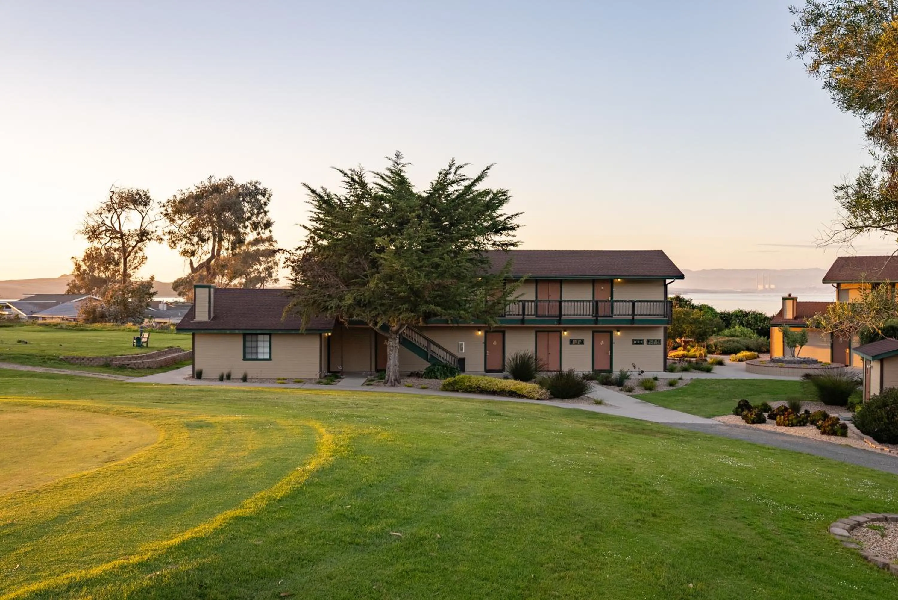 Property building in Sea Pines Golf Resort