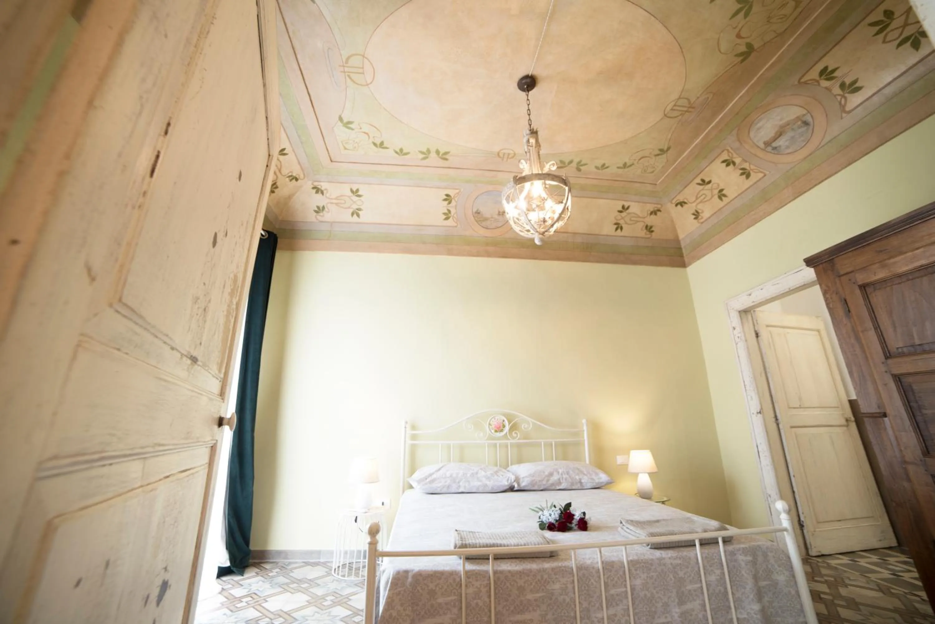 Bed in Aria di Vico Aparthotel