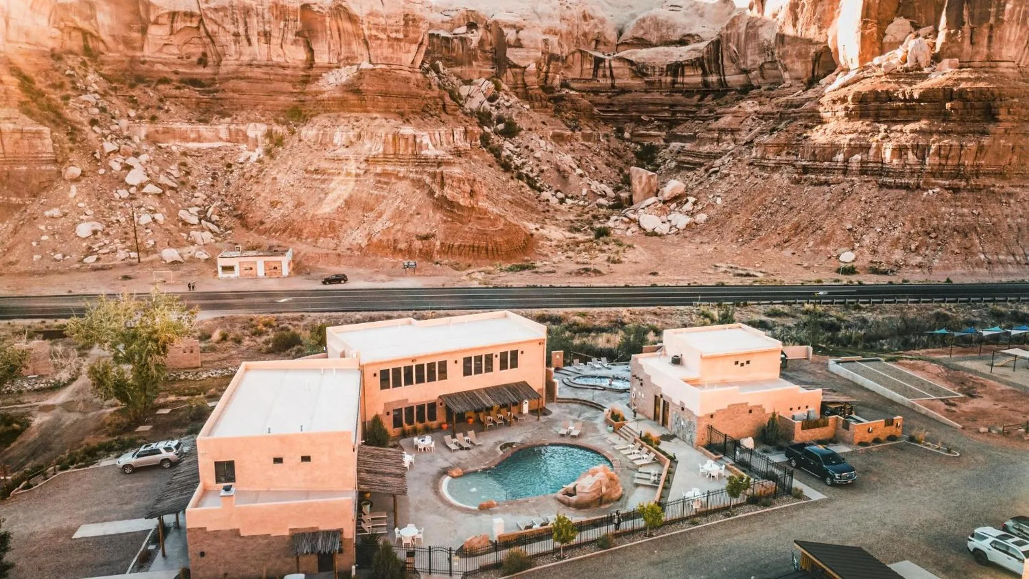 Property building in Bluff Dwellings Resort