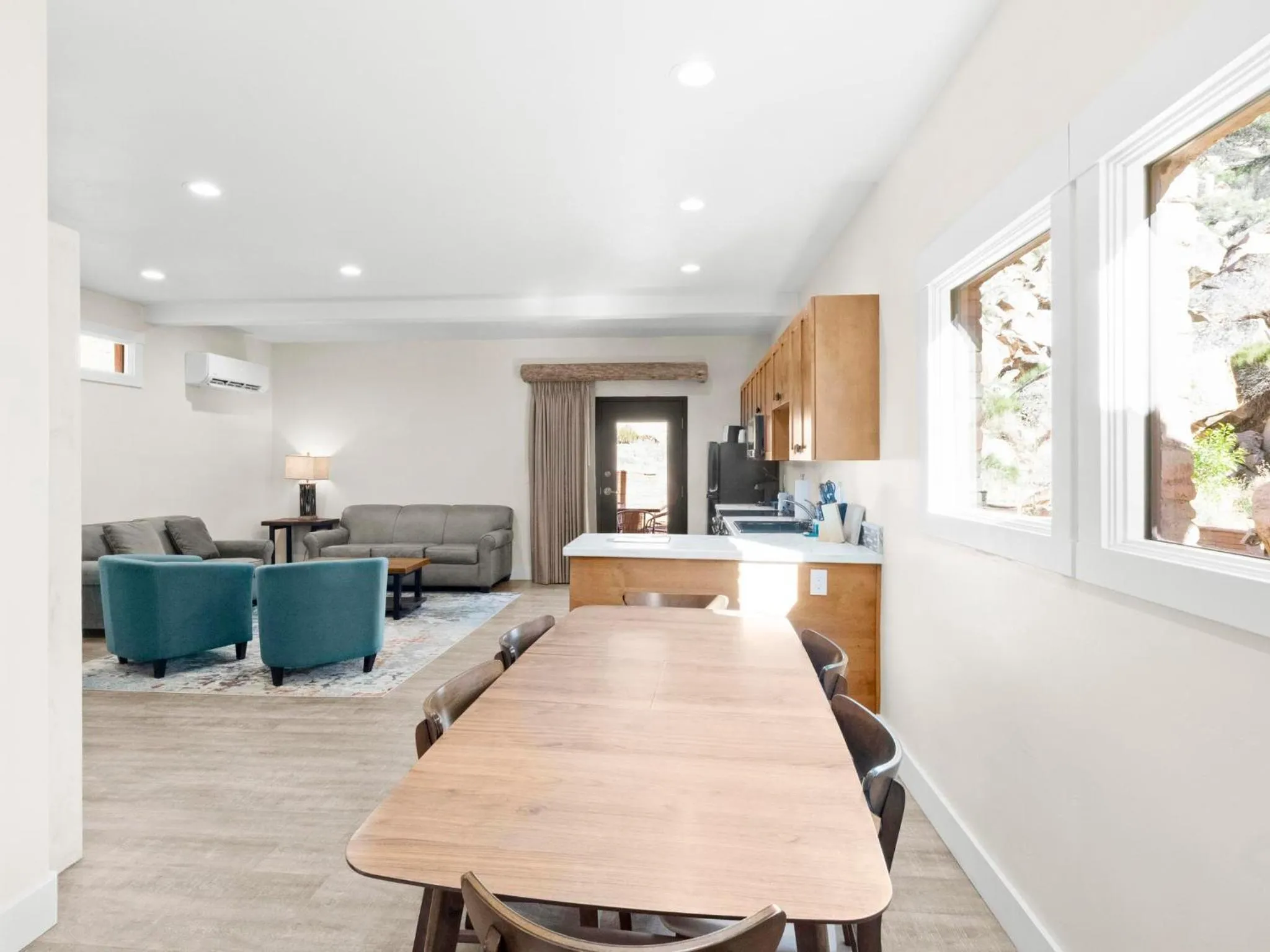 Kitchen or kitchenette in Bluff Dwellings Resort