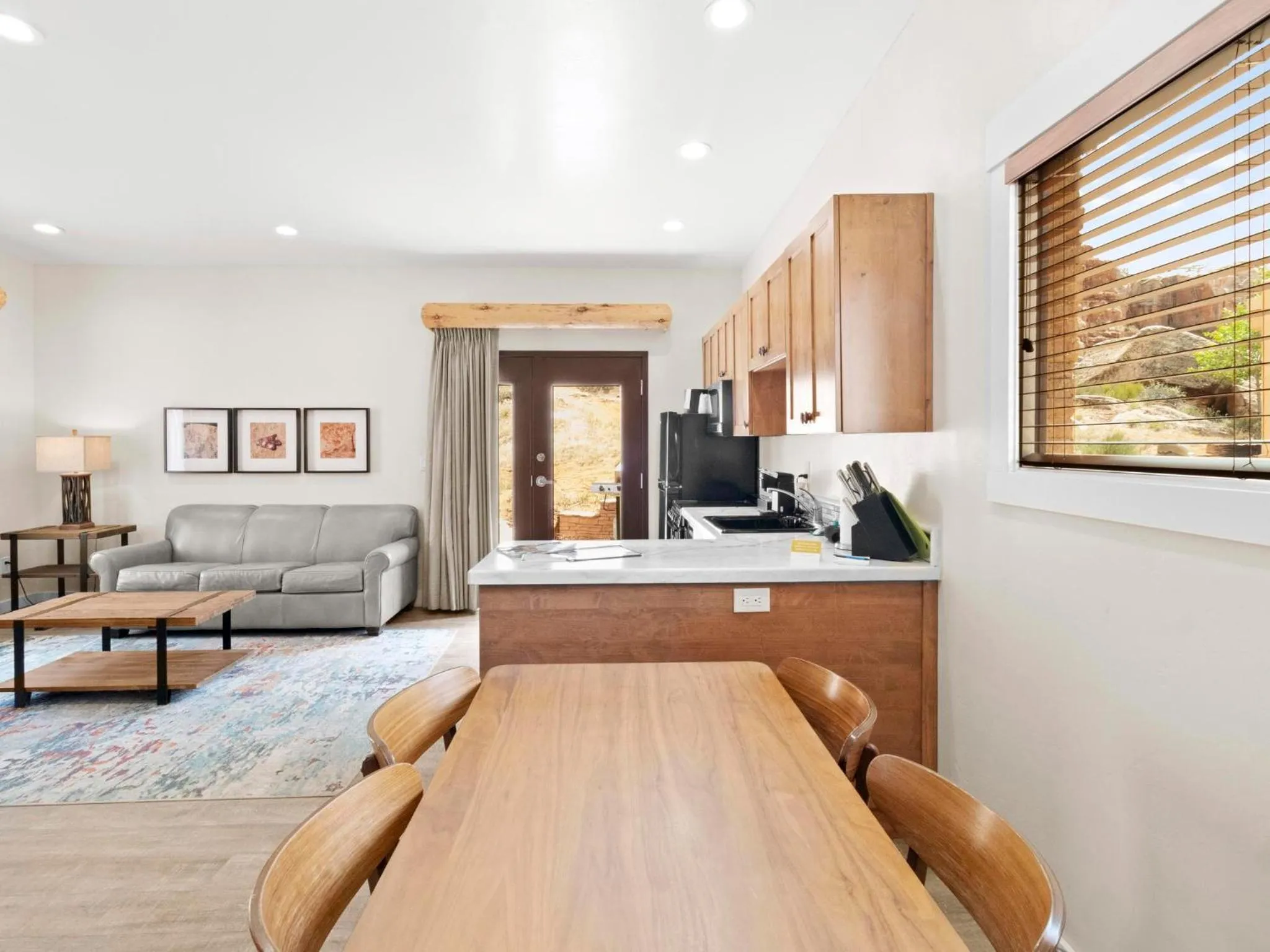 Kitchen or kitchenette in Bluff Dwellings Resort