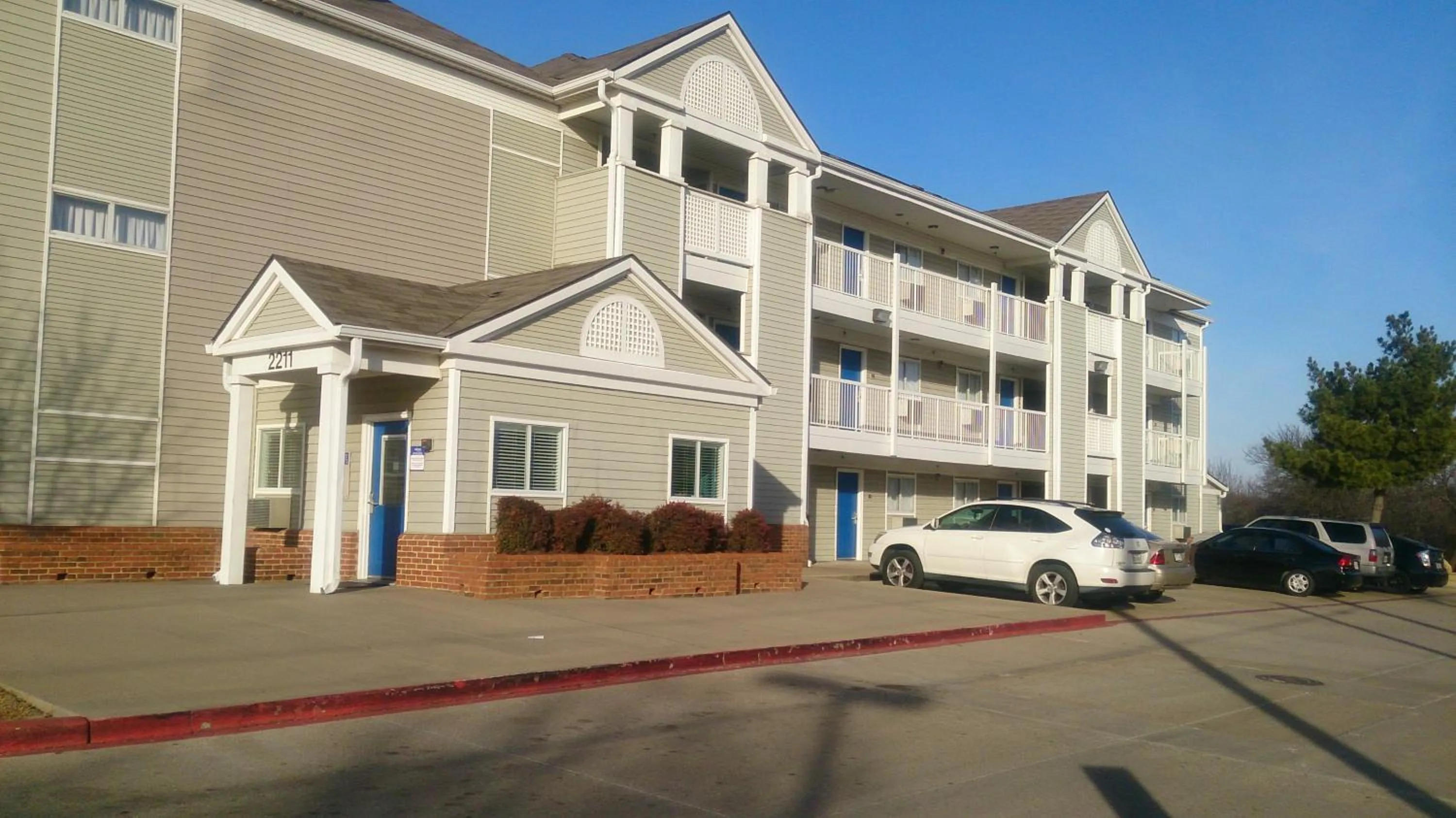 InTown Suites Extended Stay Arlington TX - Six Flags