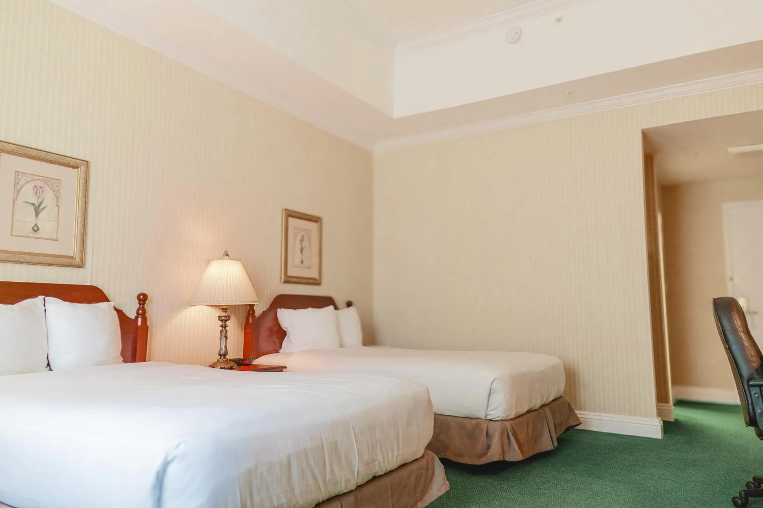 Bed in The Casablanca Hotel