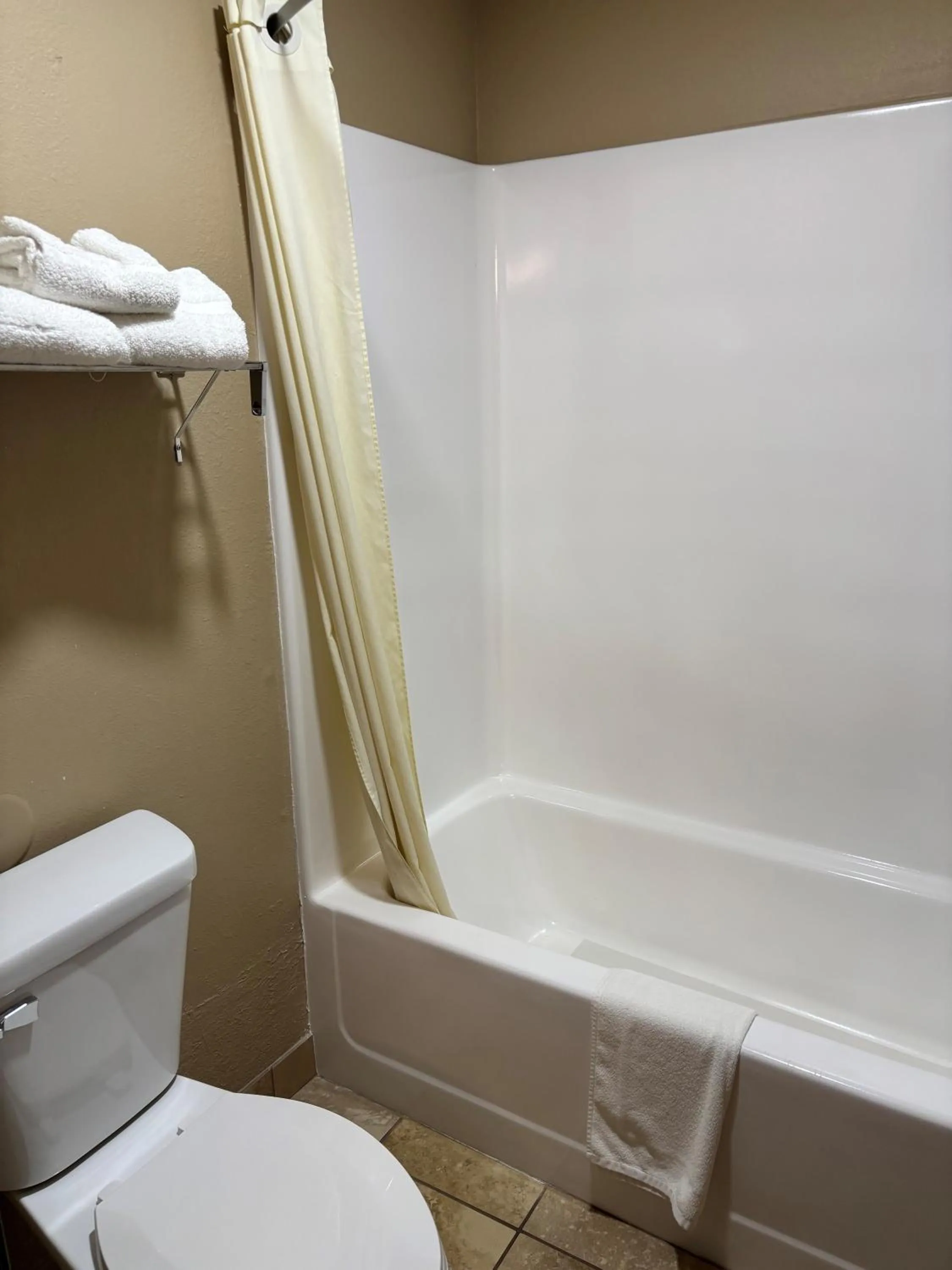 Super 8 by Wyndham Fairfield