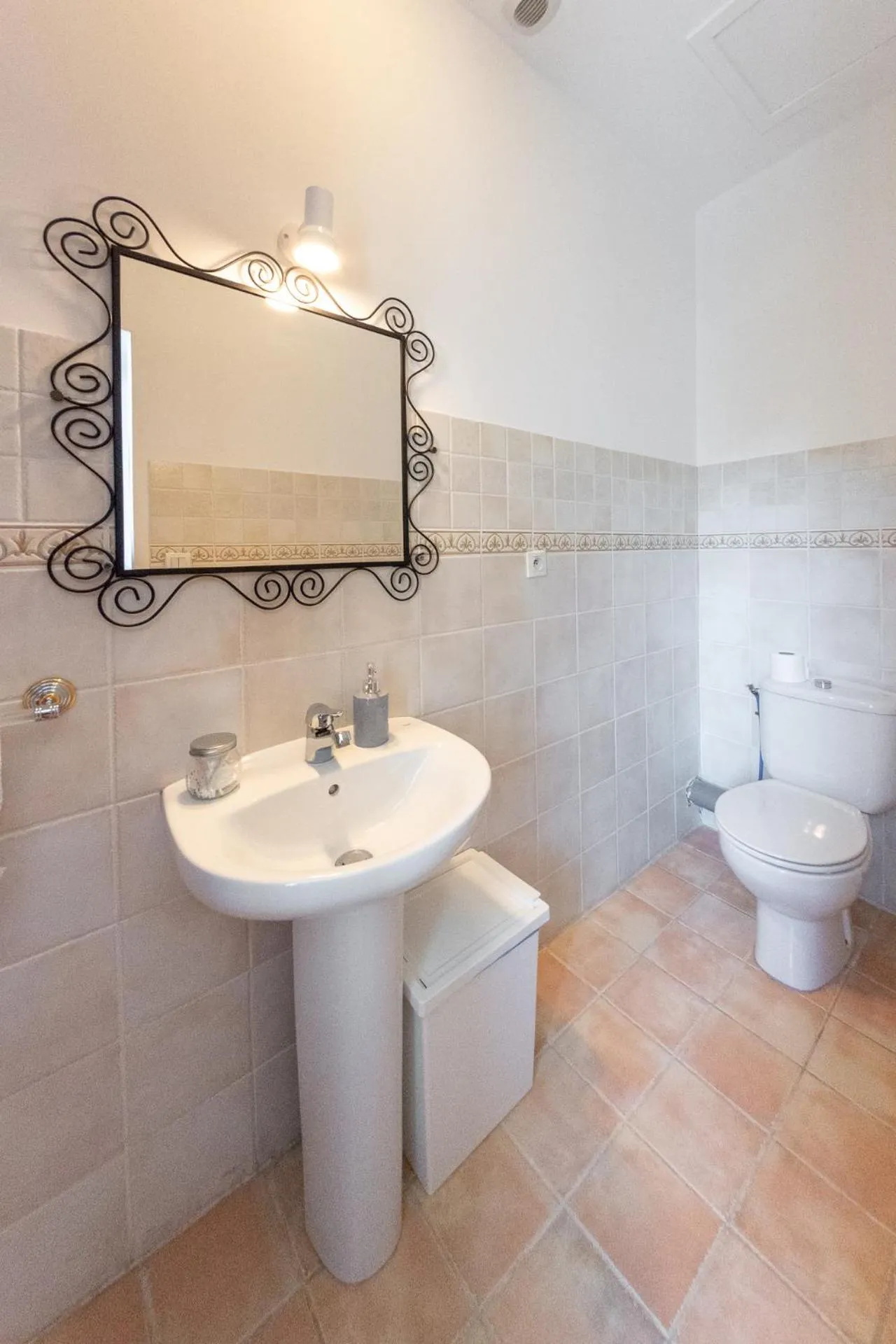 Shower in Entre Midi - Maison d'Hôtes - B&B