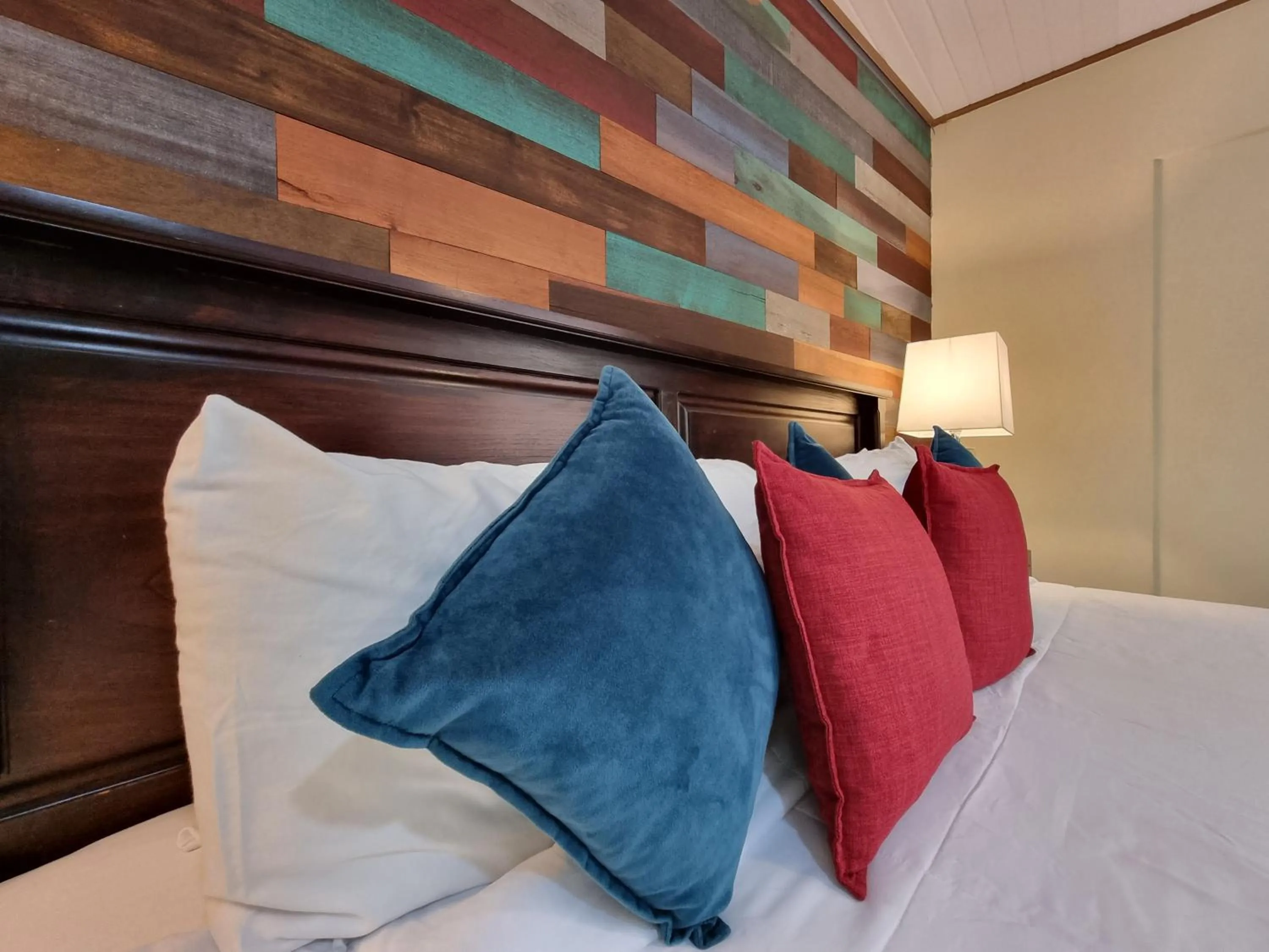 Bed in Calathea Hotel Monteverde