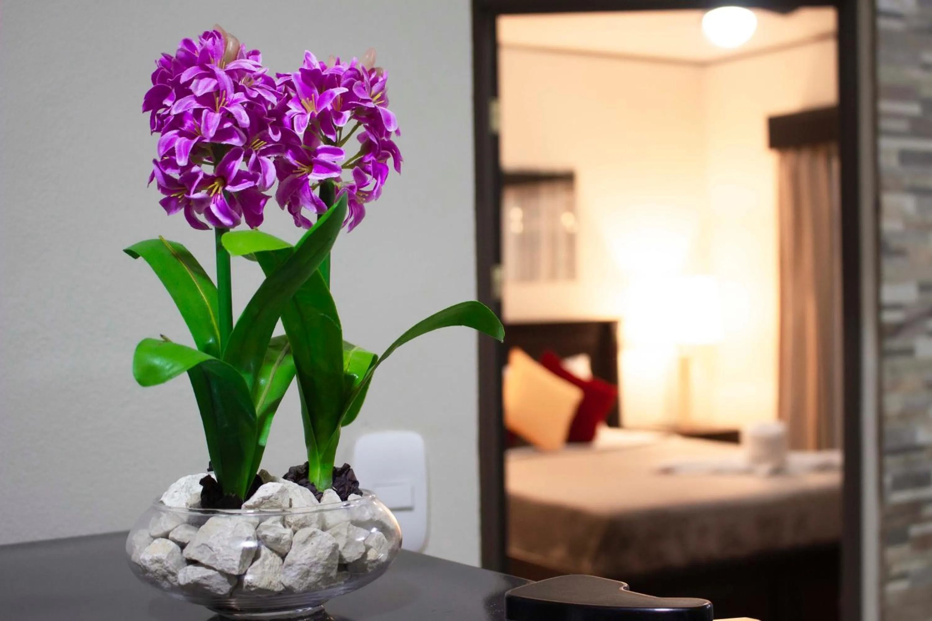 Coffee/tea facilities, Bed in Calathea Hotel Monteverde