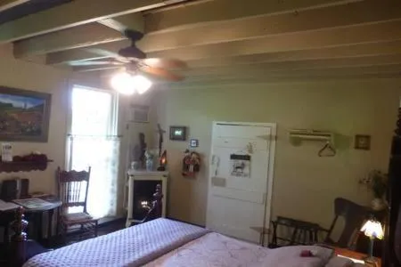 Bed in Mulberry Lavender Farm and B&B