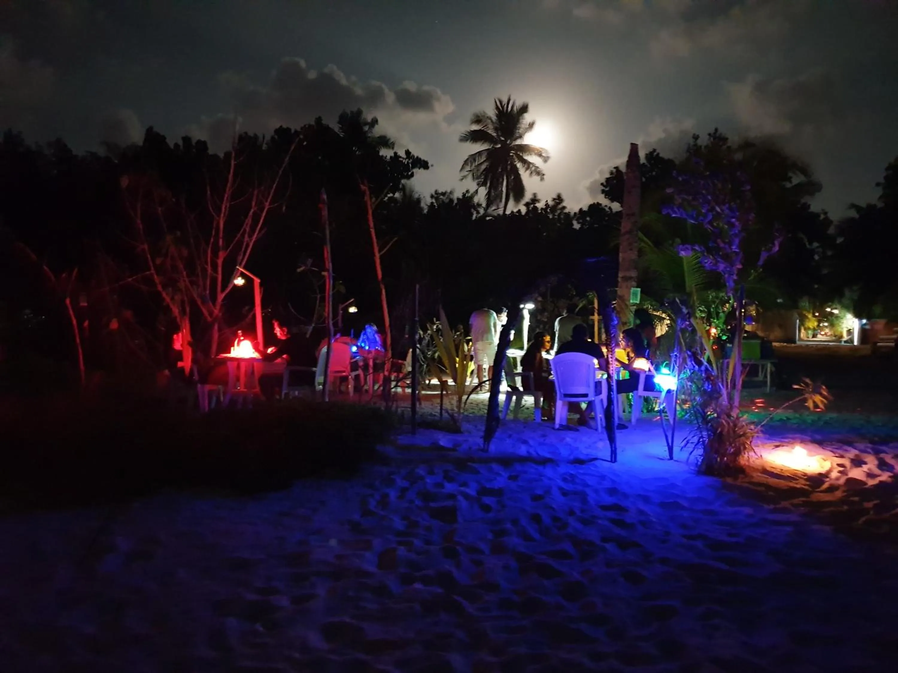 BBQ facilities in PERLA Dhangethi