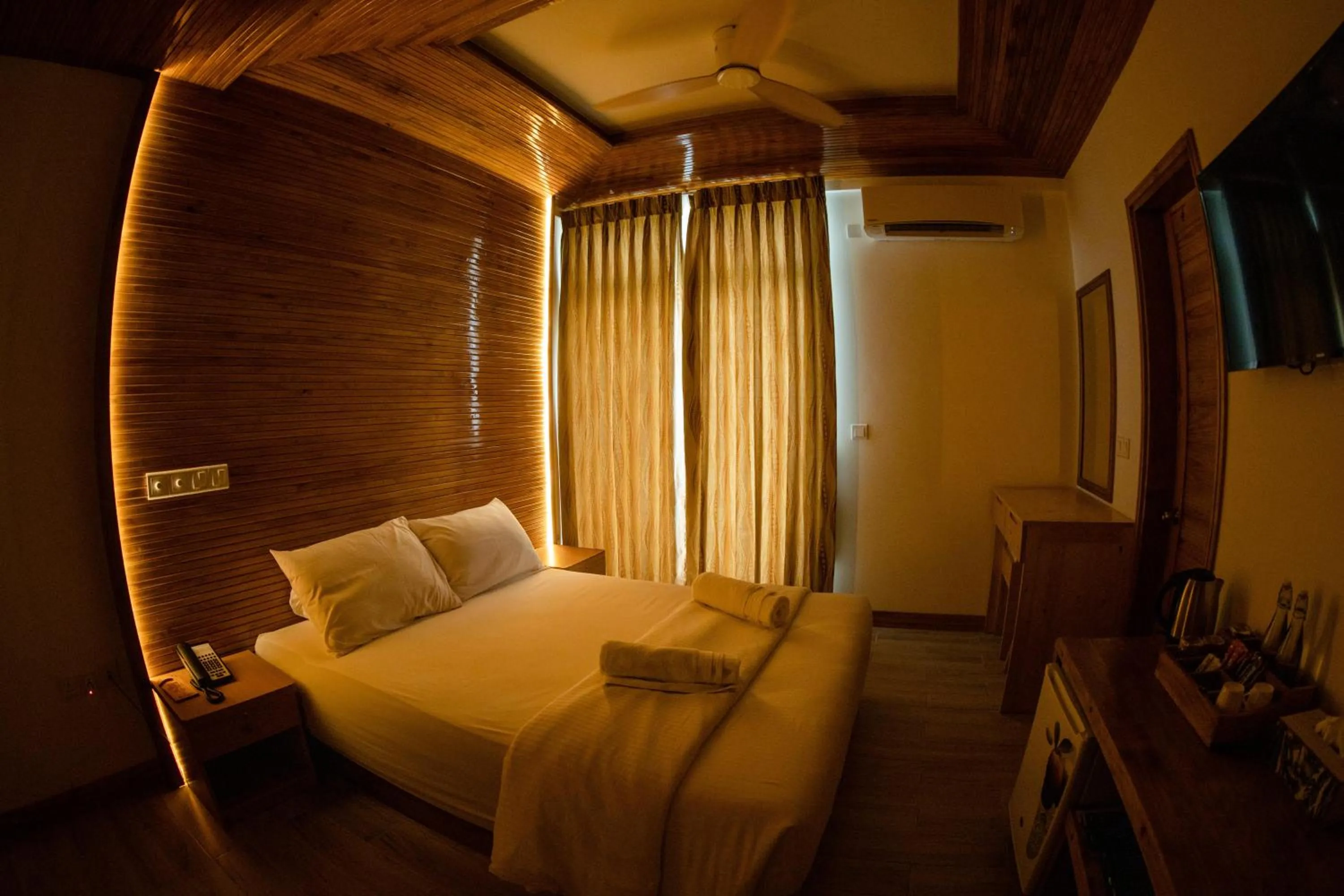 Bedroom, Bed in PERLA Dhangethi