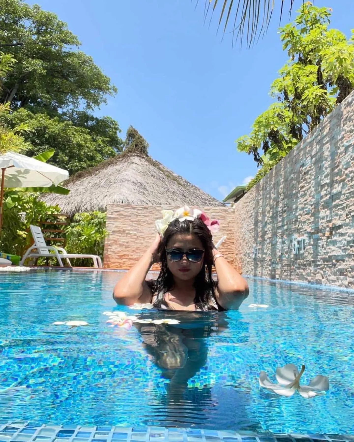 Property building in PERLA Dhangethi