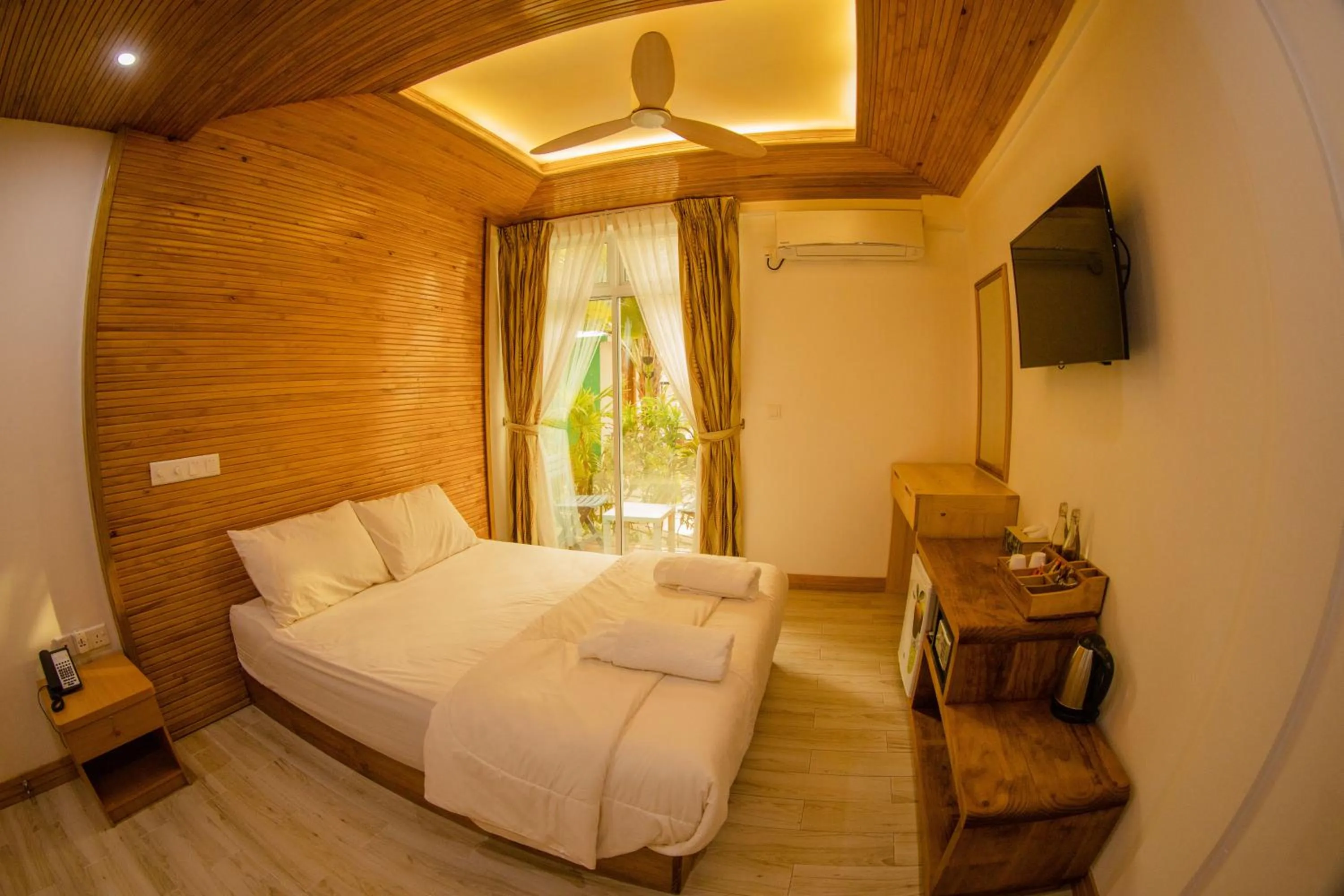 Bedroom, Bed in PERLA Dhangethi