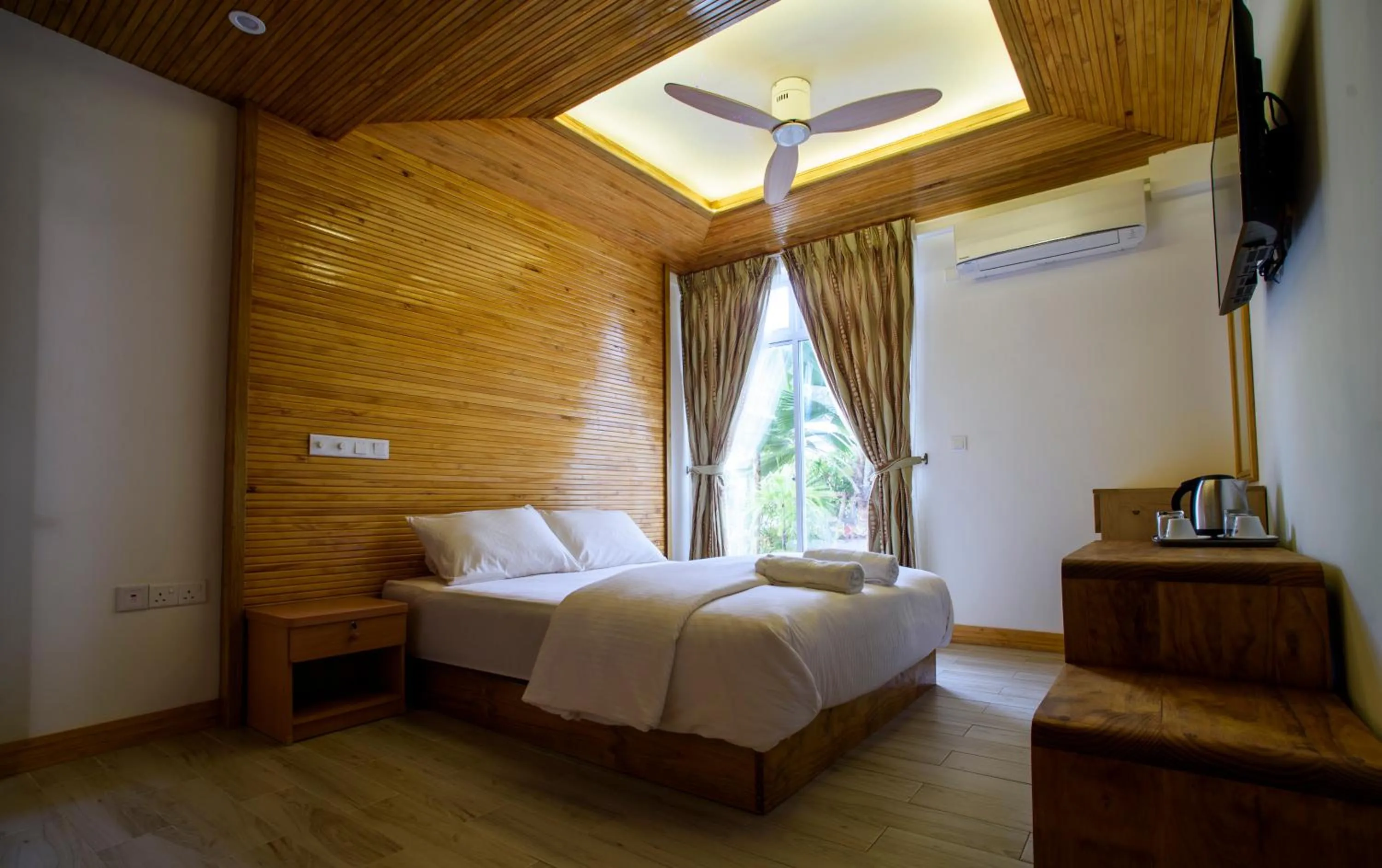 Bed in PERLA Dhangethi