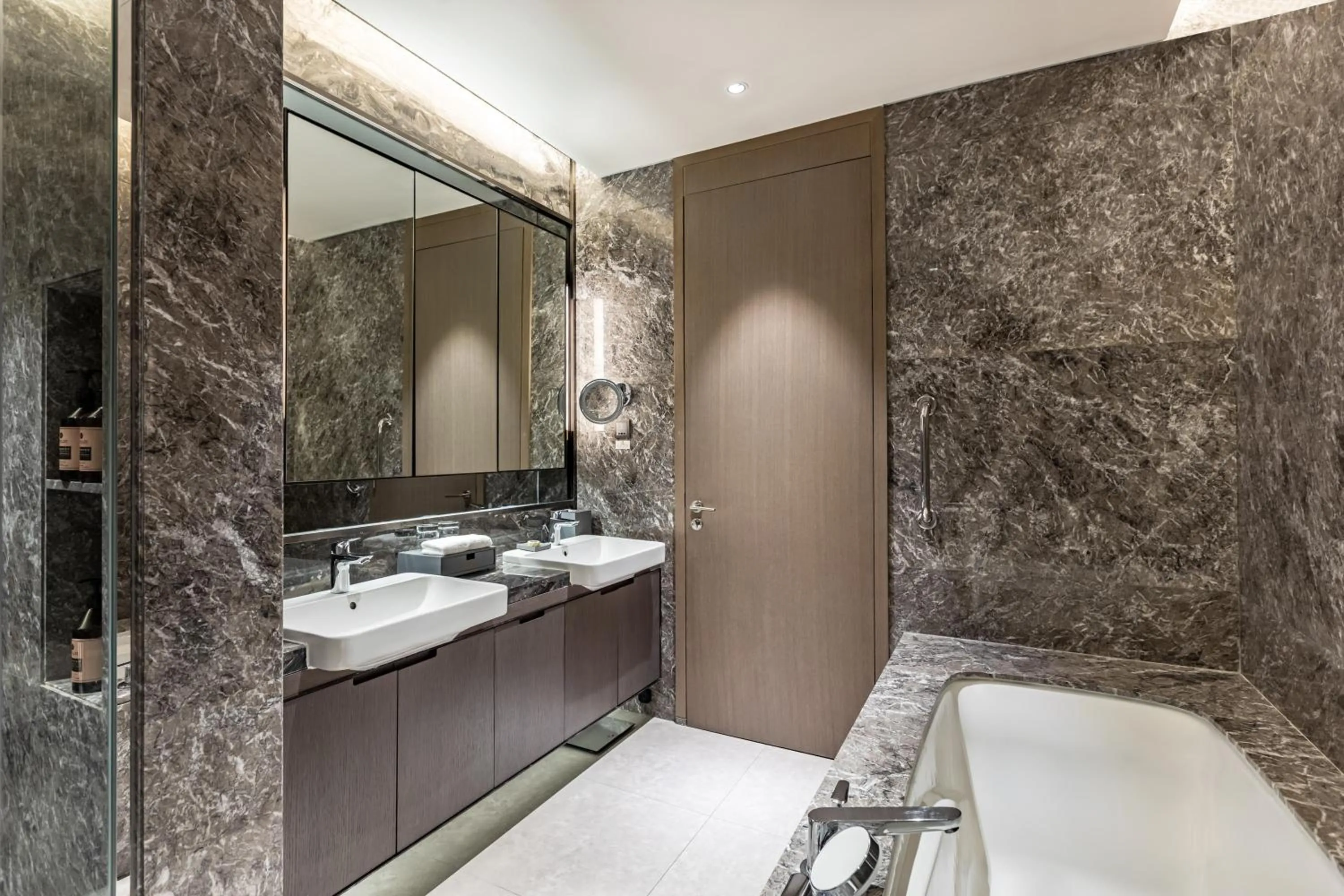 Toilet in Ascott Songshan Lake Dongguan