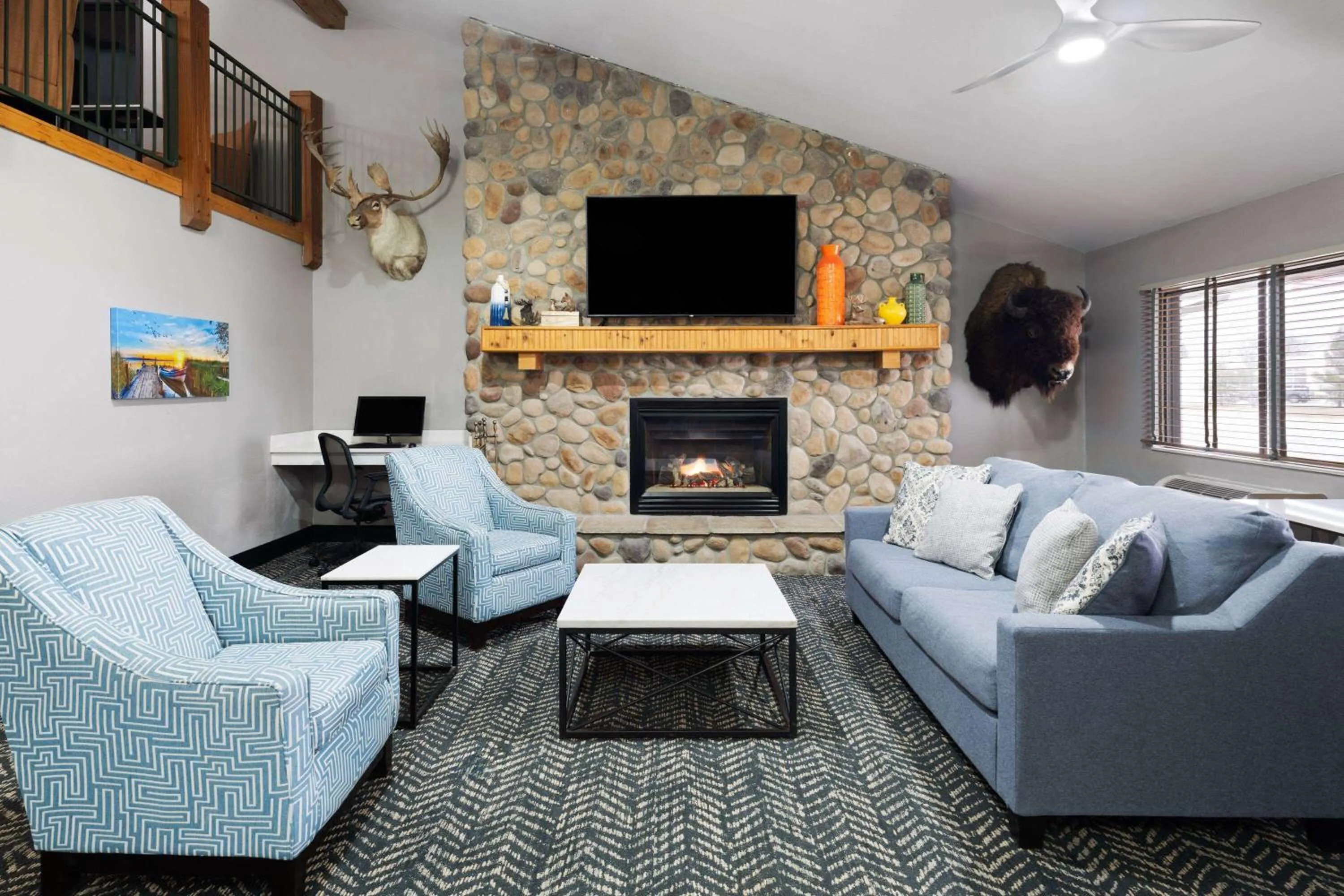 Lobby or reception in AmericInn by Wyndham Stuart