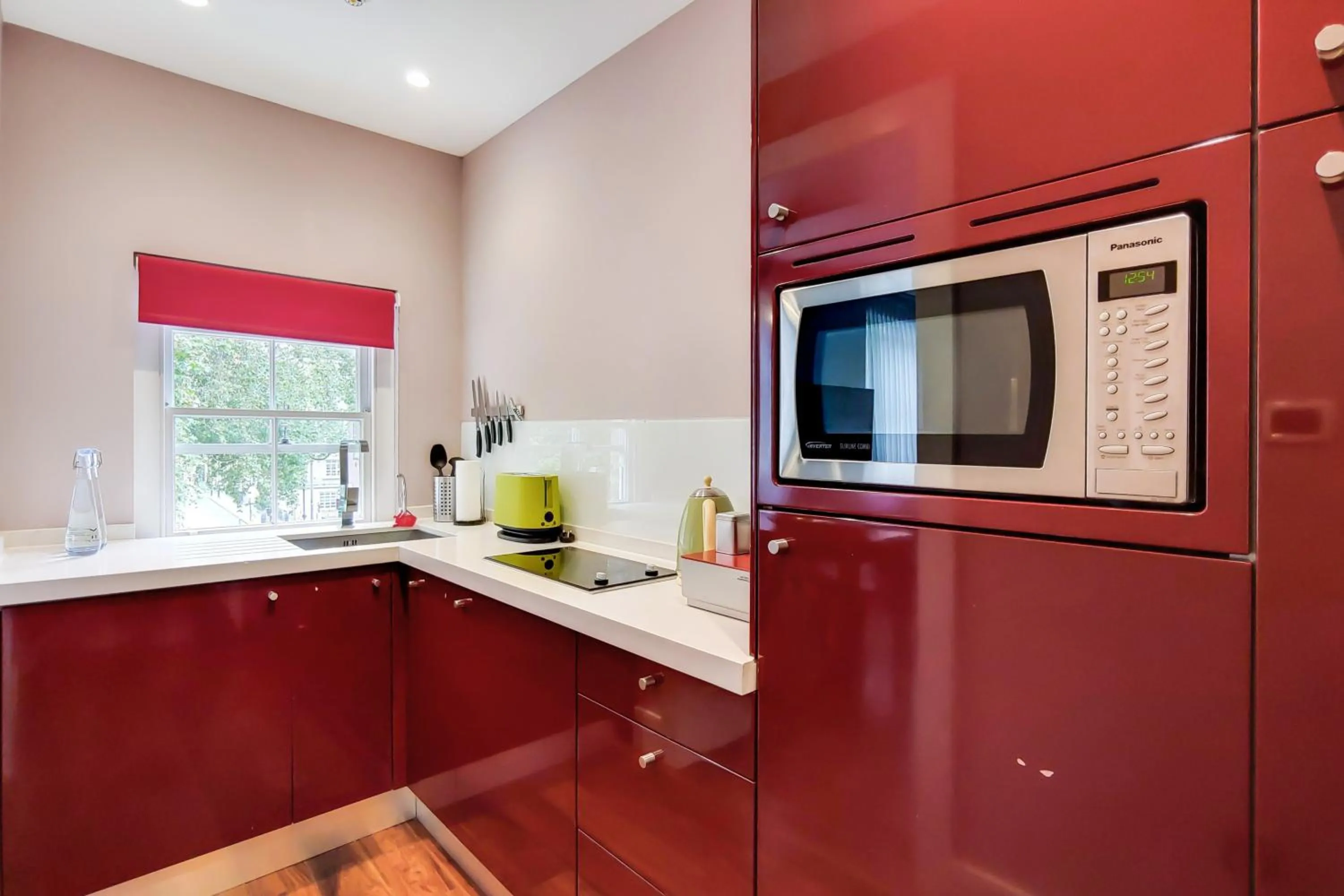 Kitchen or kitchenette in Residences at The Gyle - London