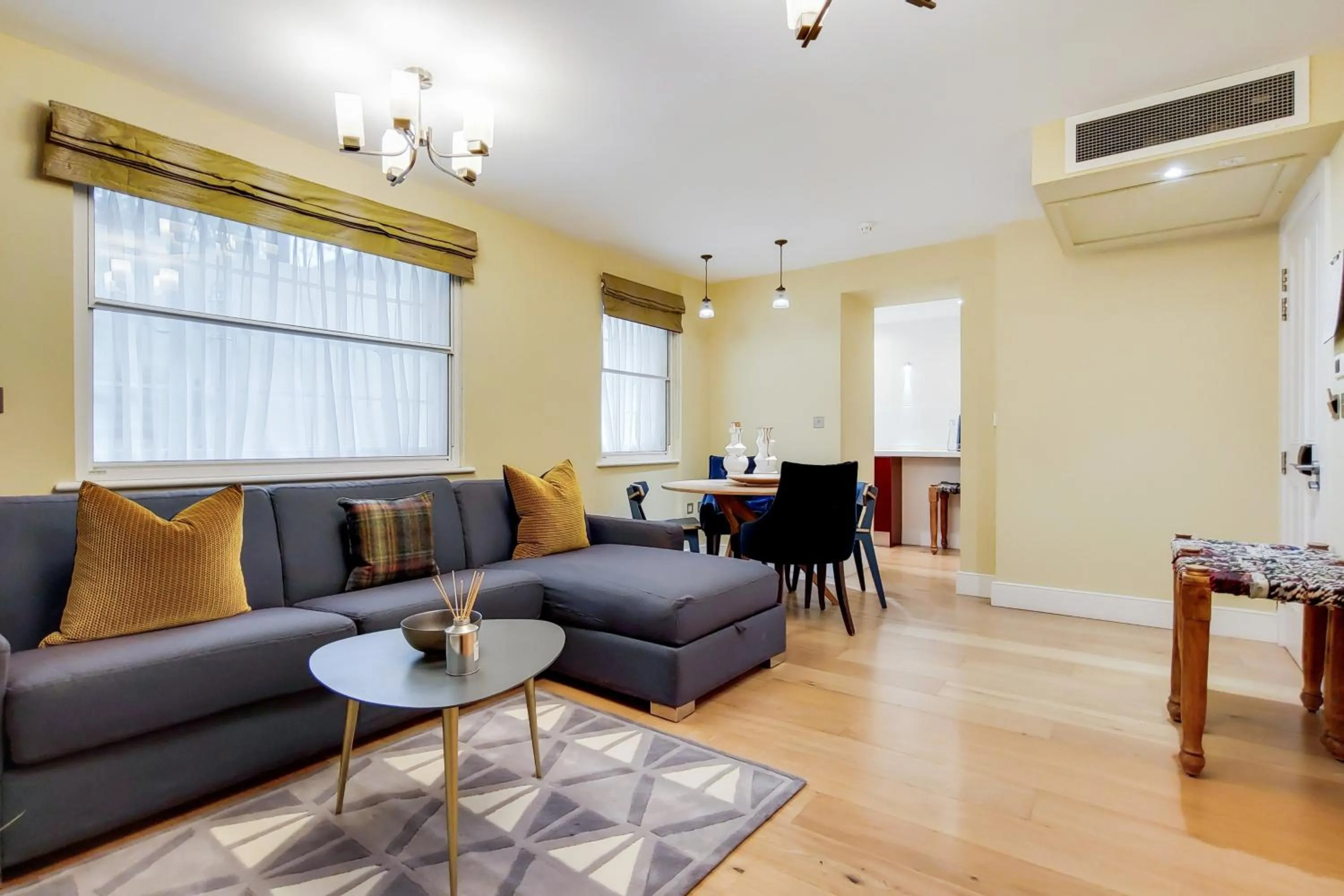 Living room in Residences at The Gyle - London