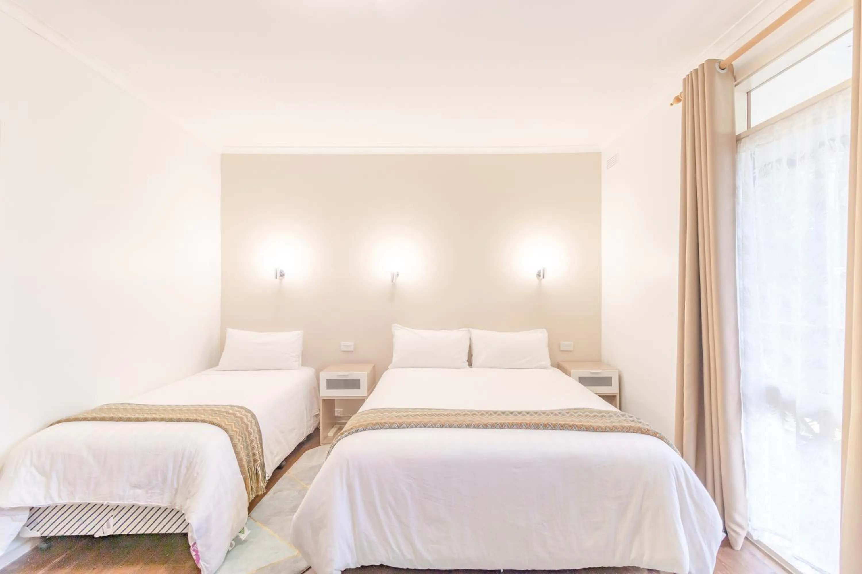 Bed in Warburton Lodge