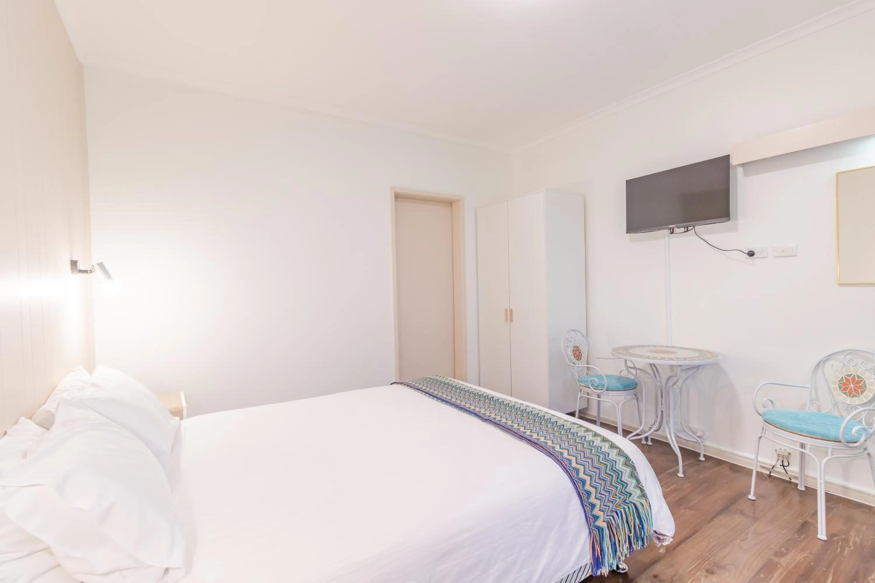 Bed in Warburton Lodge