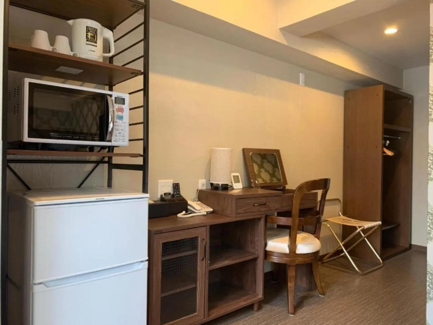 Photo of the whole room in Le Tour Hotel Akihabara Ekimae 楽途ホテル秋葉原駅前店