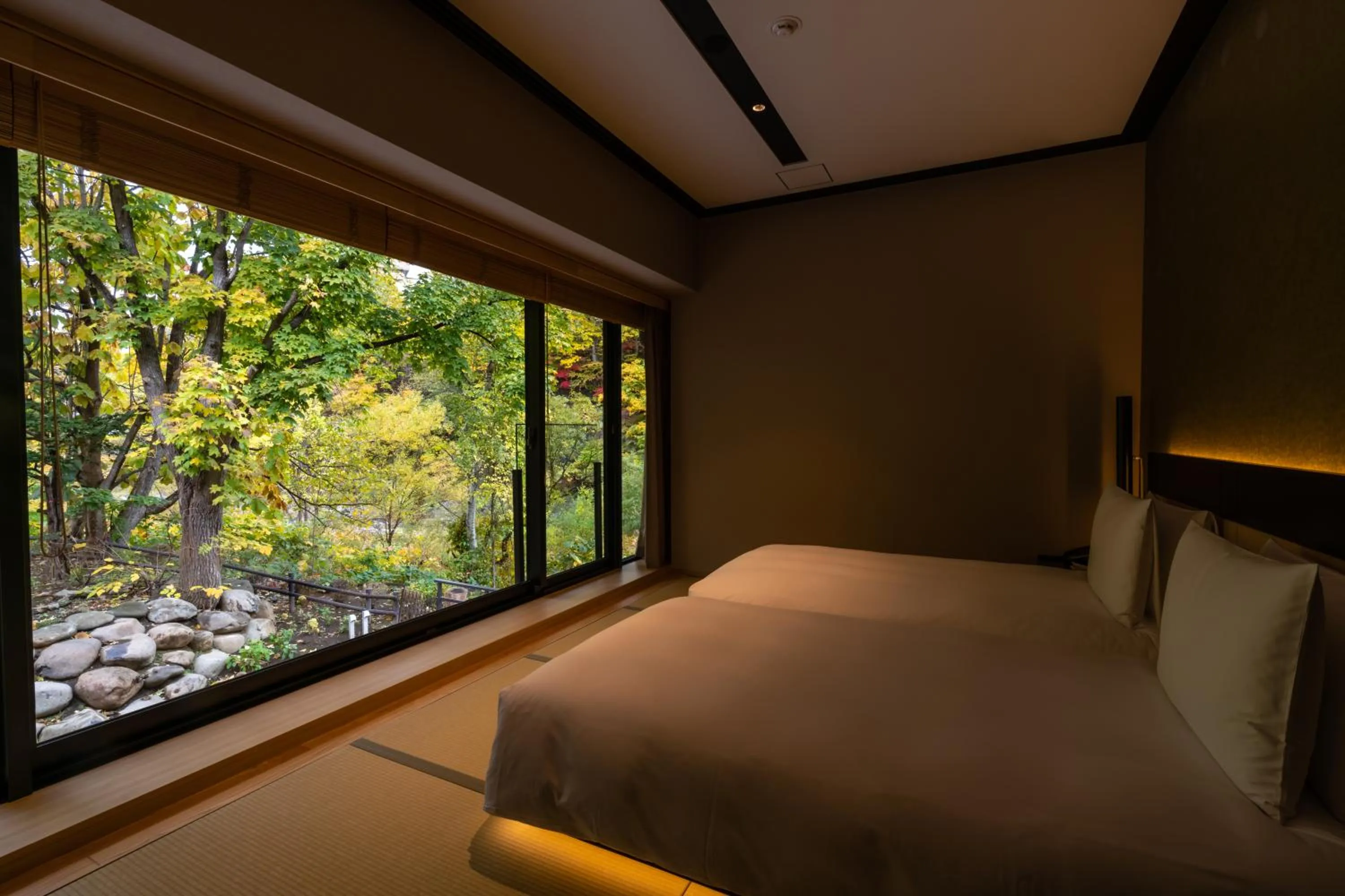 Garden, Bed in Chalet Ivy Jozankei