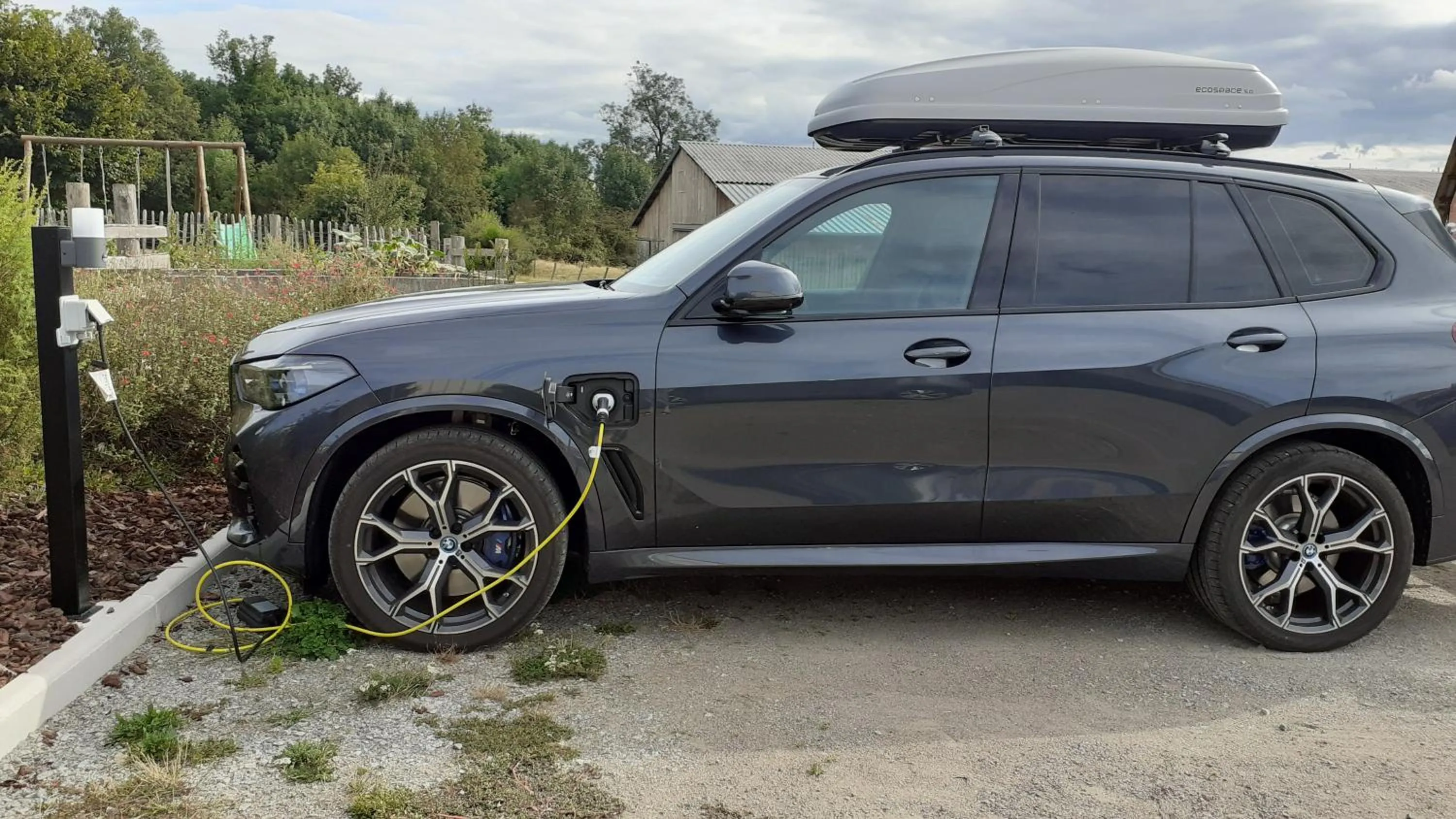 Property building in LES GALAINES