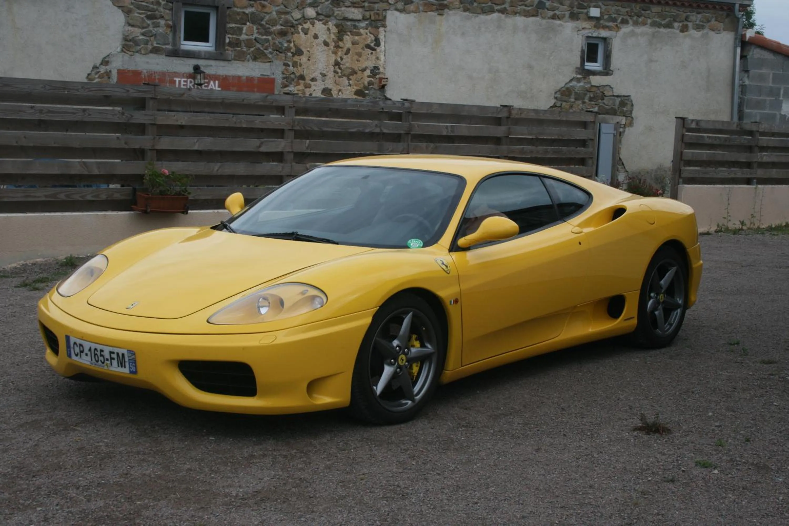 Guests in LES GALAINES