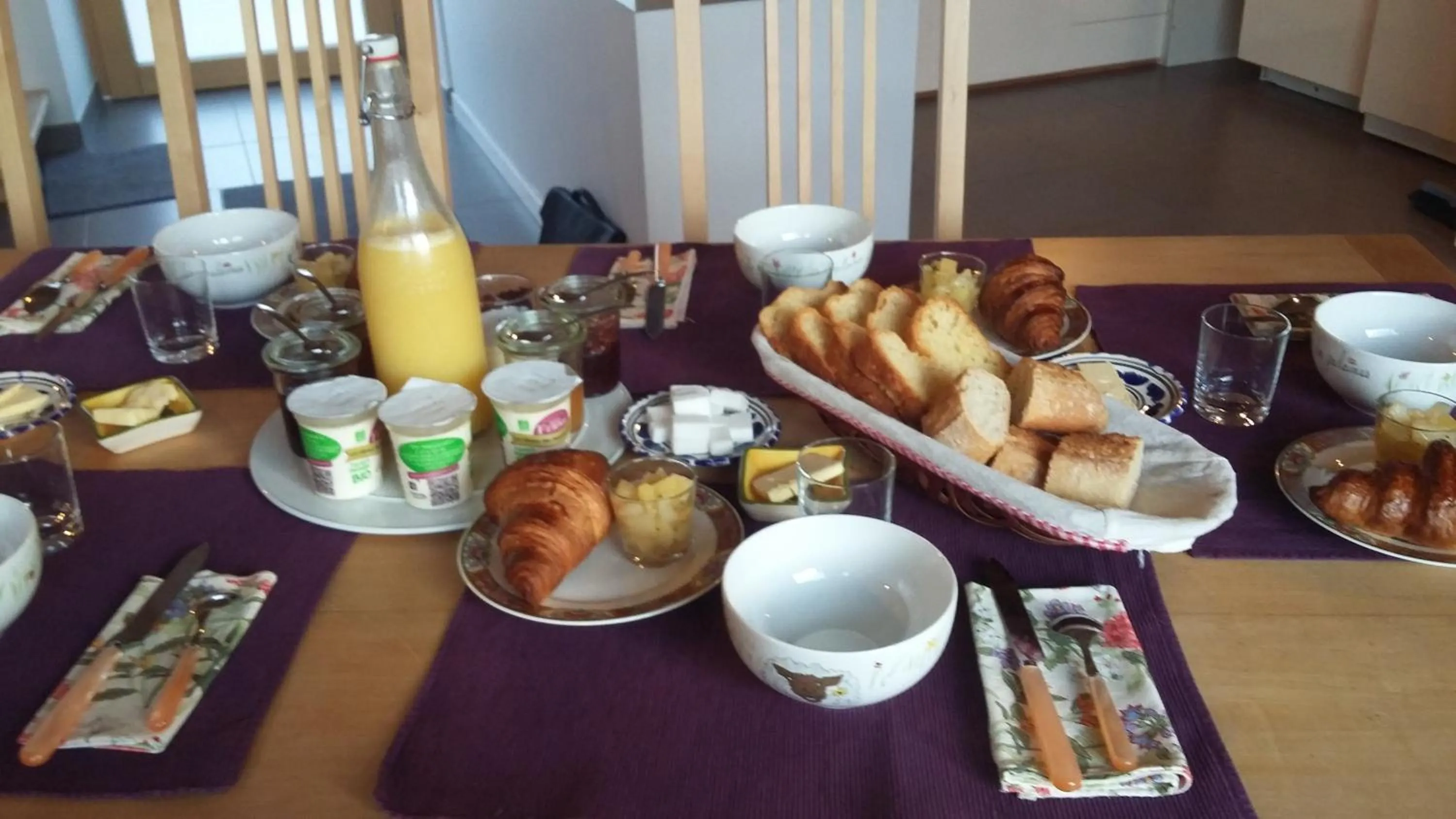 Breakfast in LES GALAINES