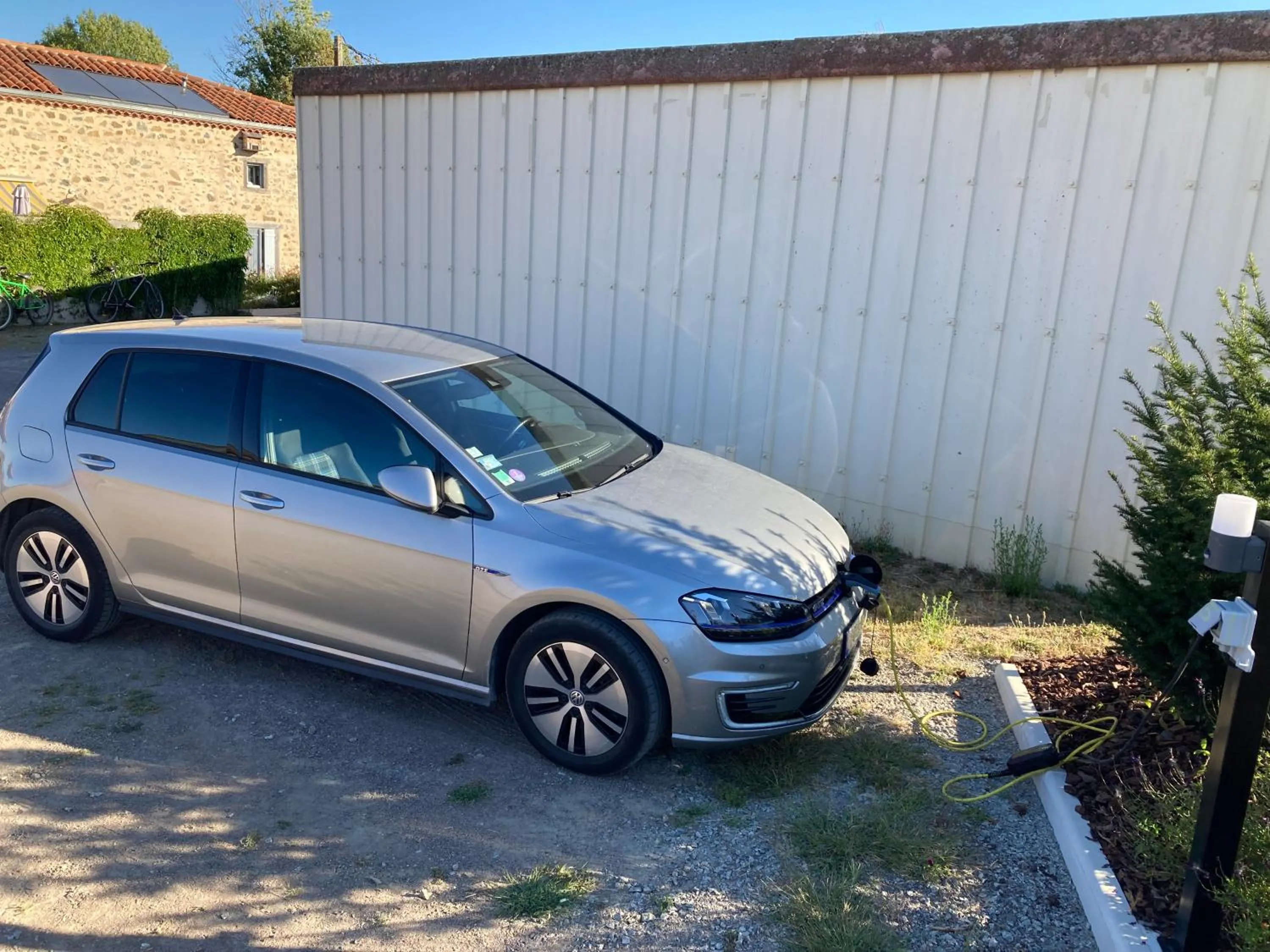Parking in LES GALAINES