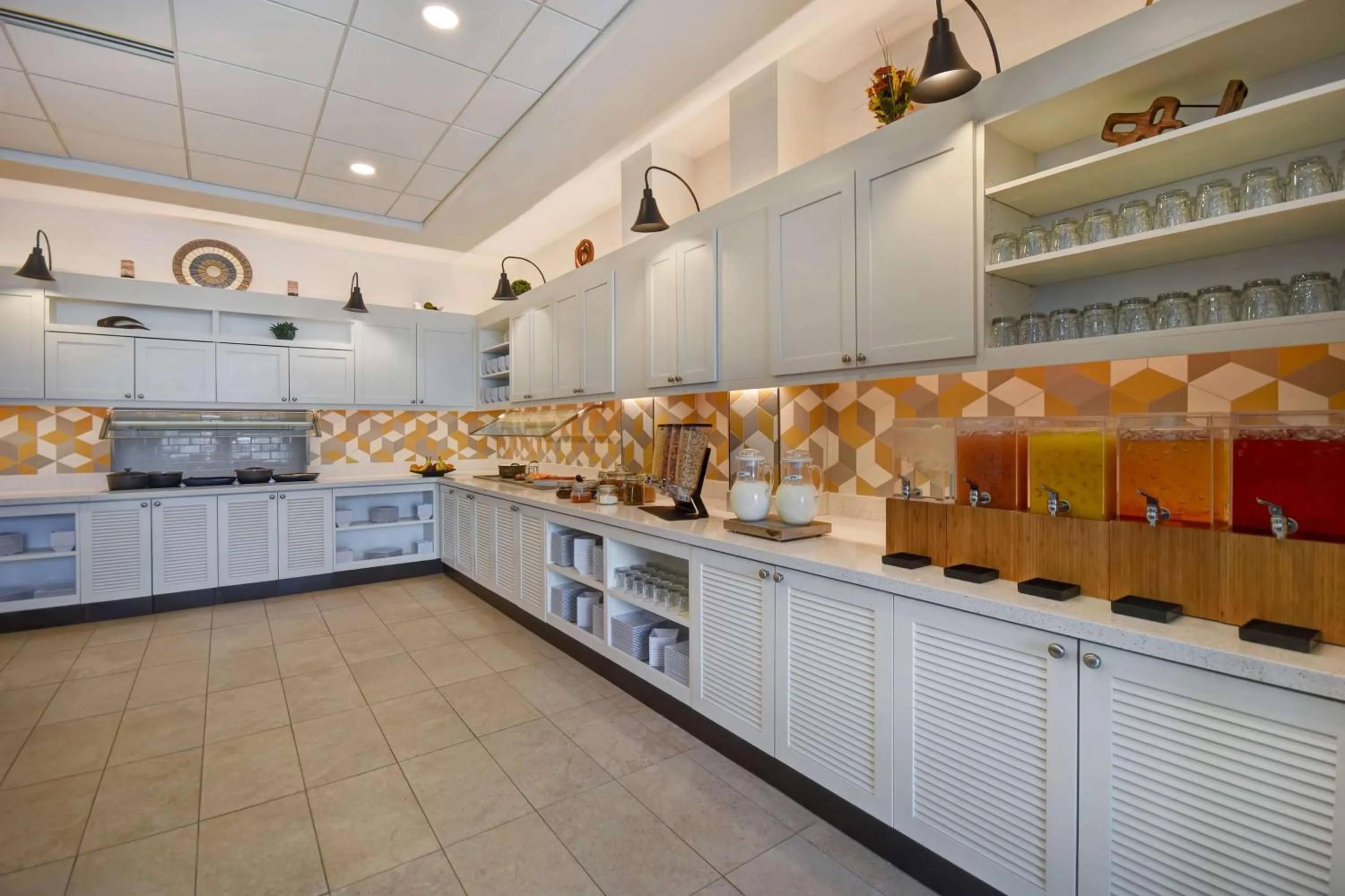 Restaurant/places to eat in Hyatt Place Huntsville - Research Park - Redstone