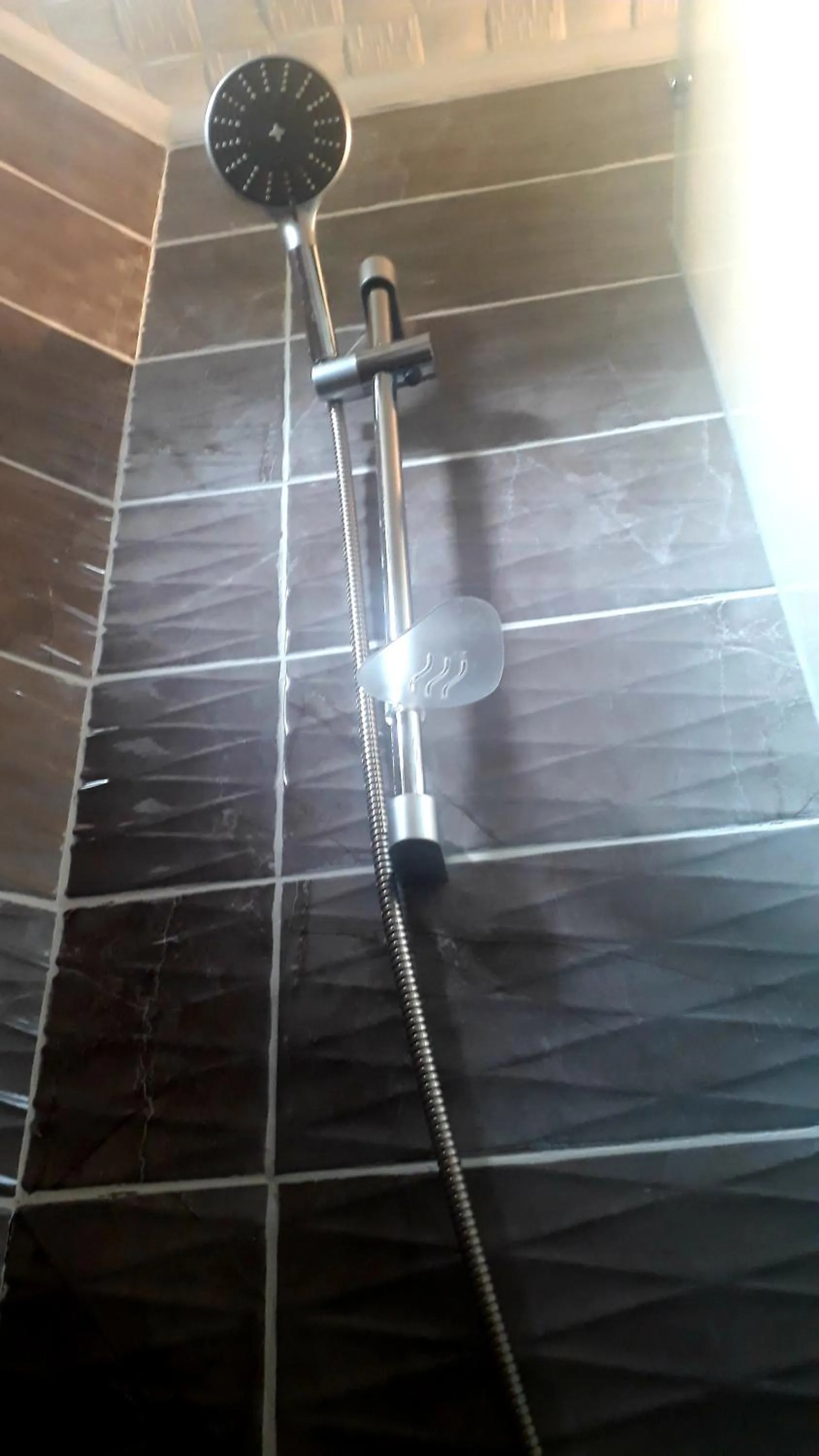 Shower in Erdem Apart Otel