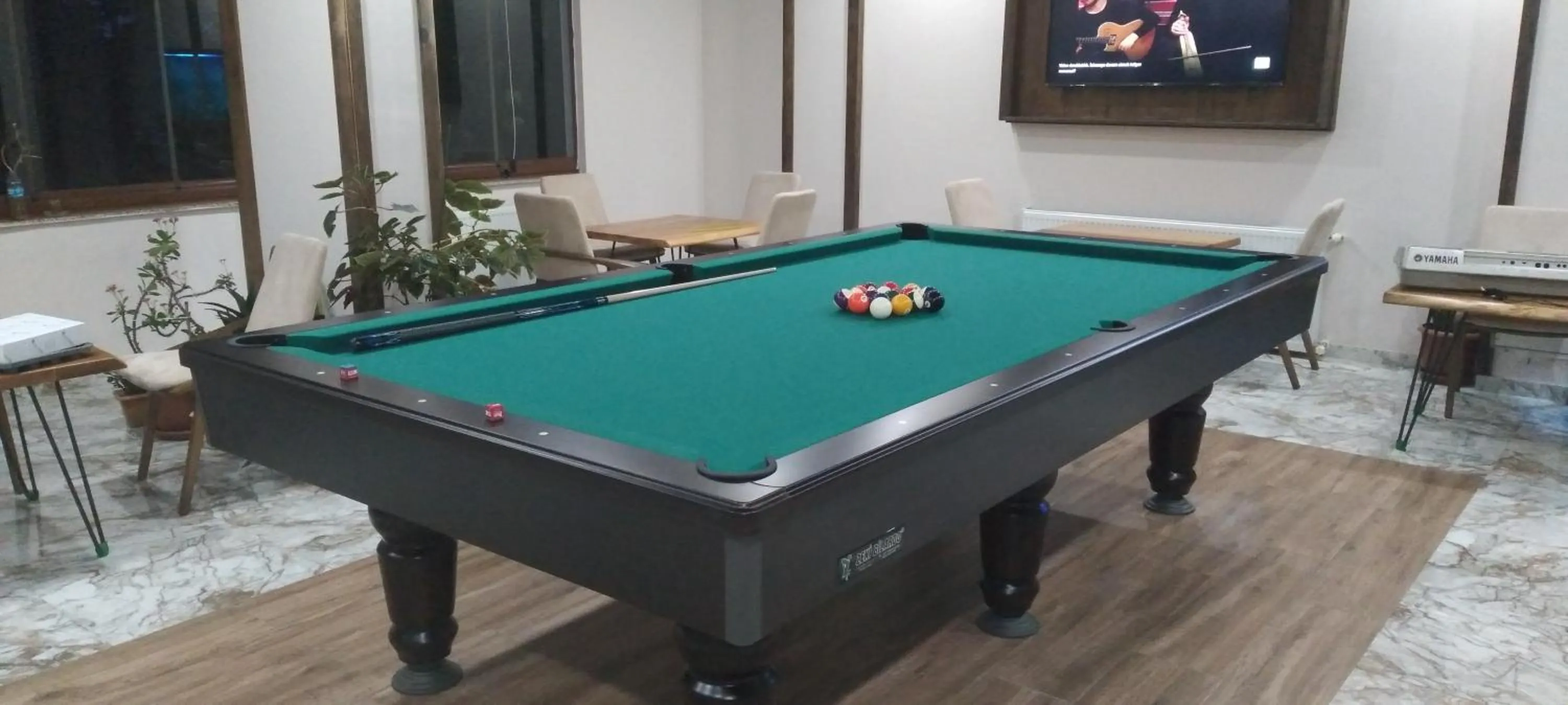 Billiard in Erdem Apart Otel