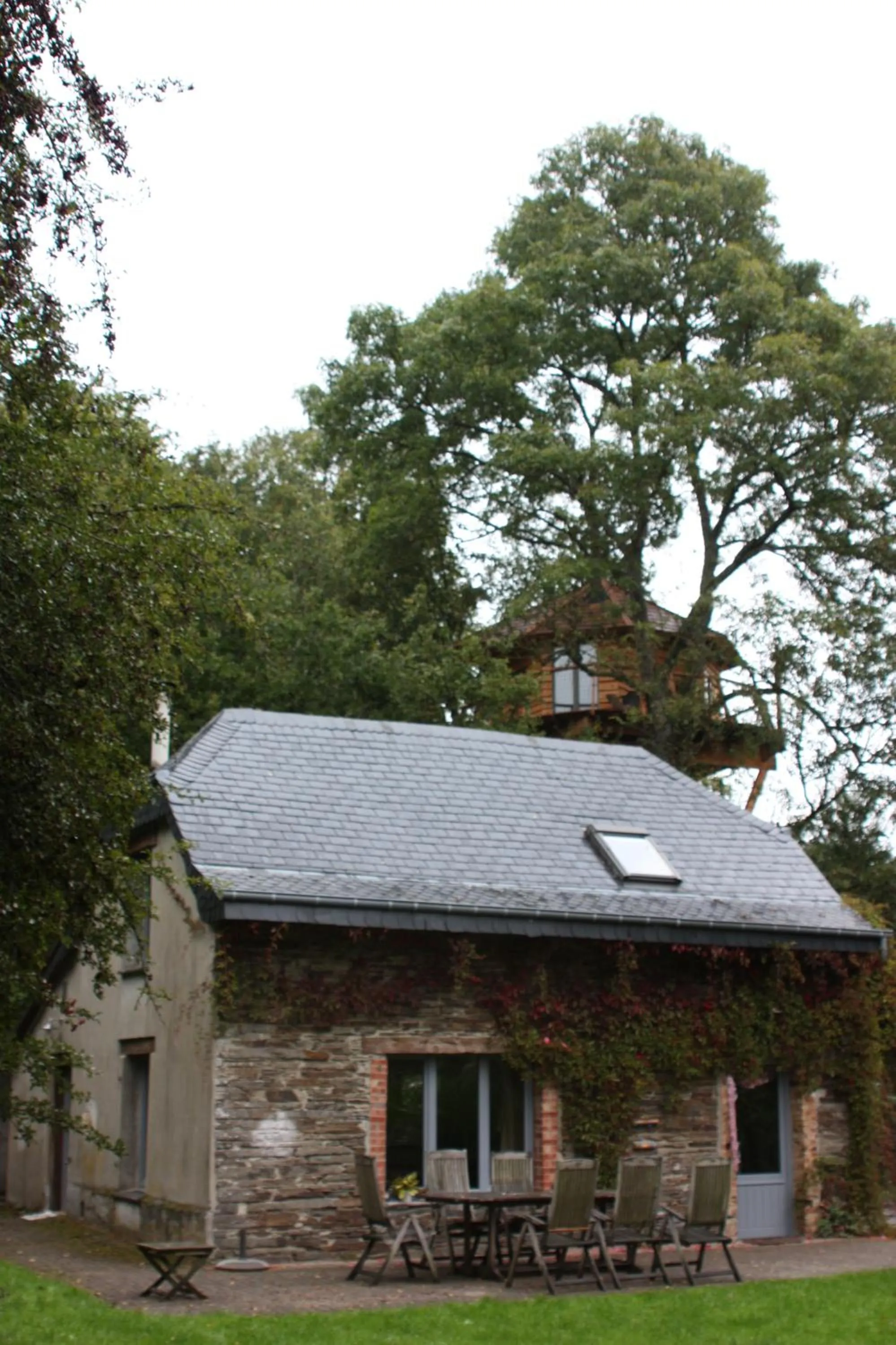 Bedroom in Le Repere du Cerf