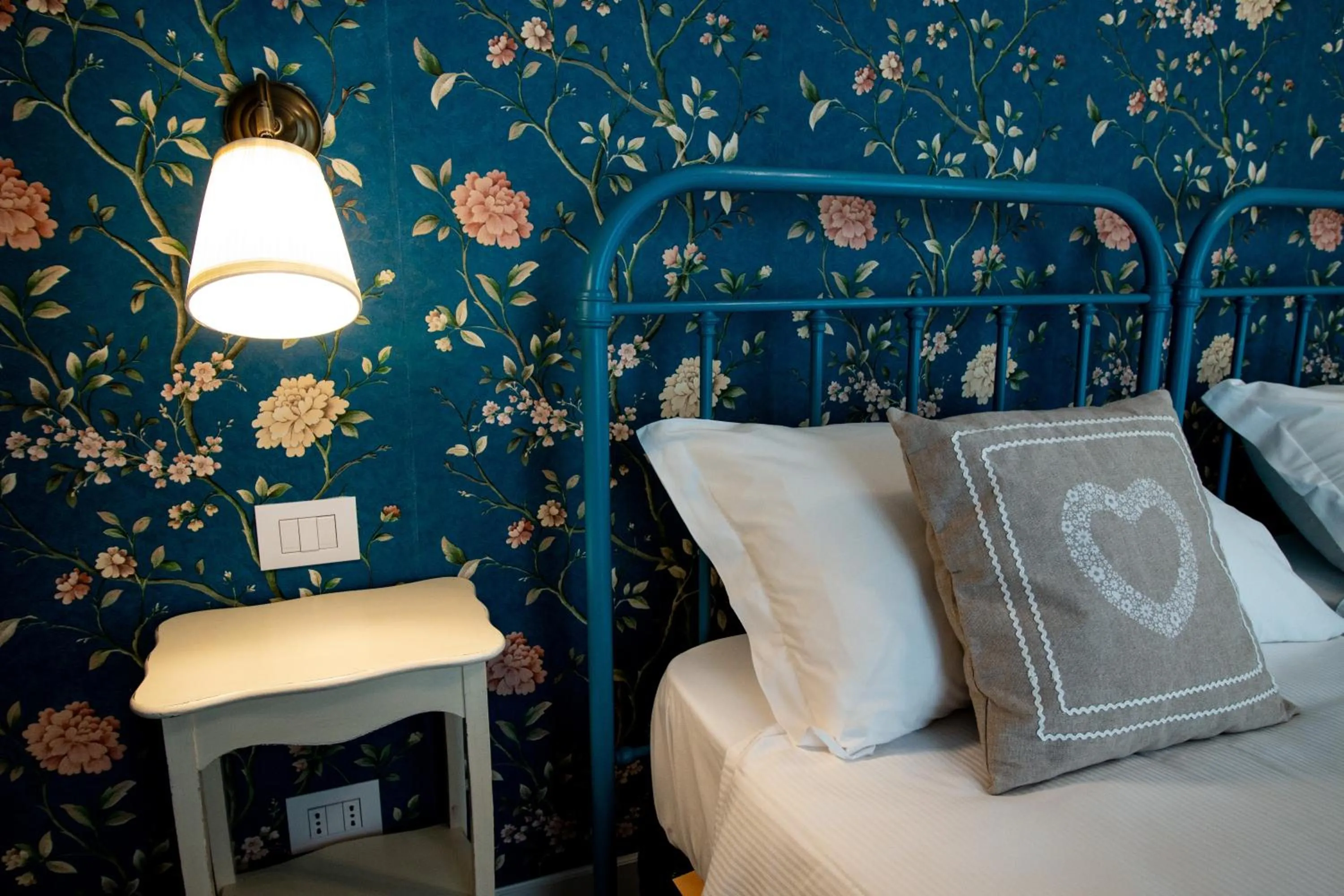 Bed in Locanda Capolago