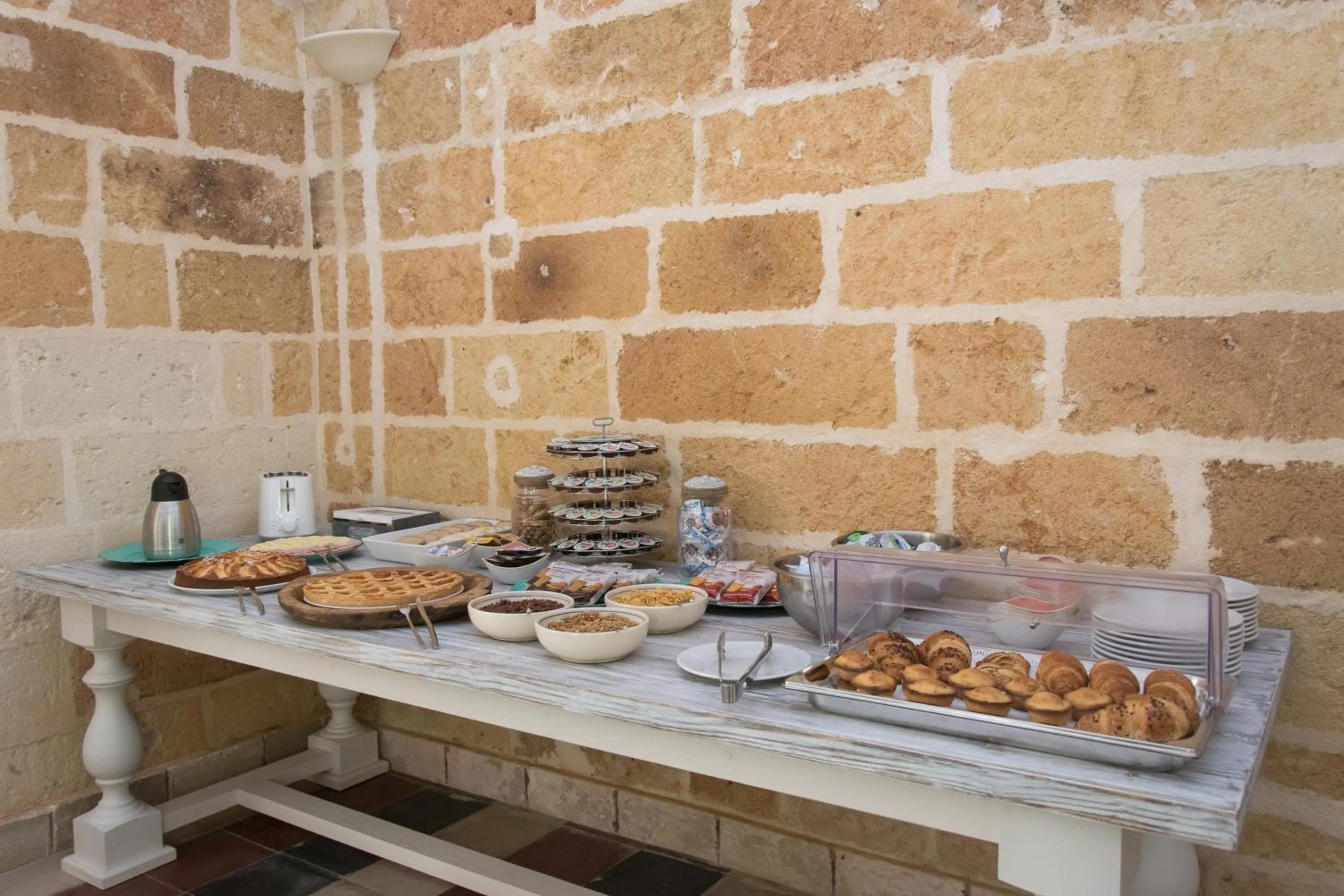 Masseria Mazzetta Salento Corte del Falconiere B&B