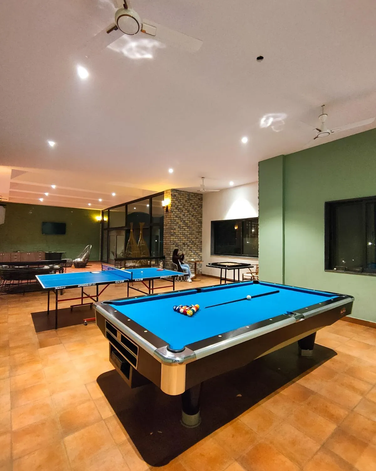 Game Room in The Summer House, Pachmarhi - AM Hotel Kollection