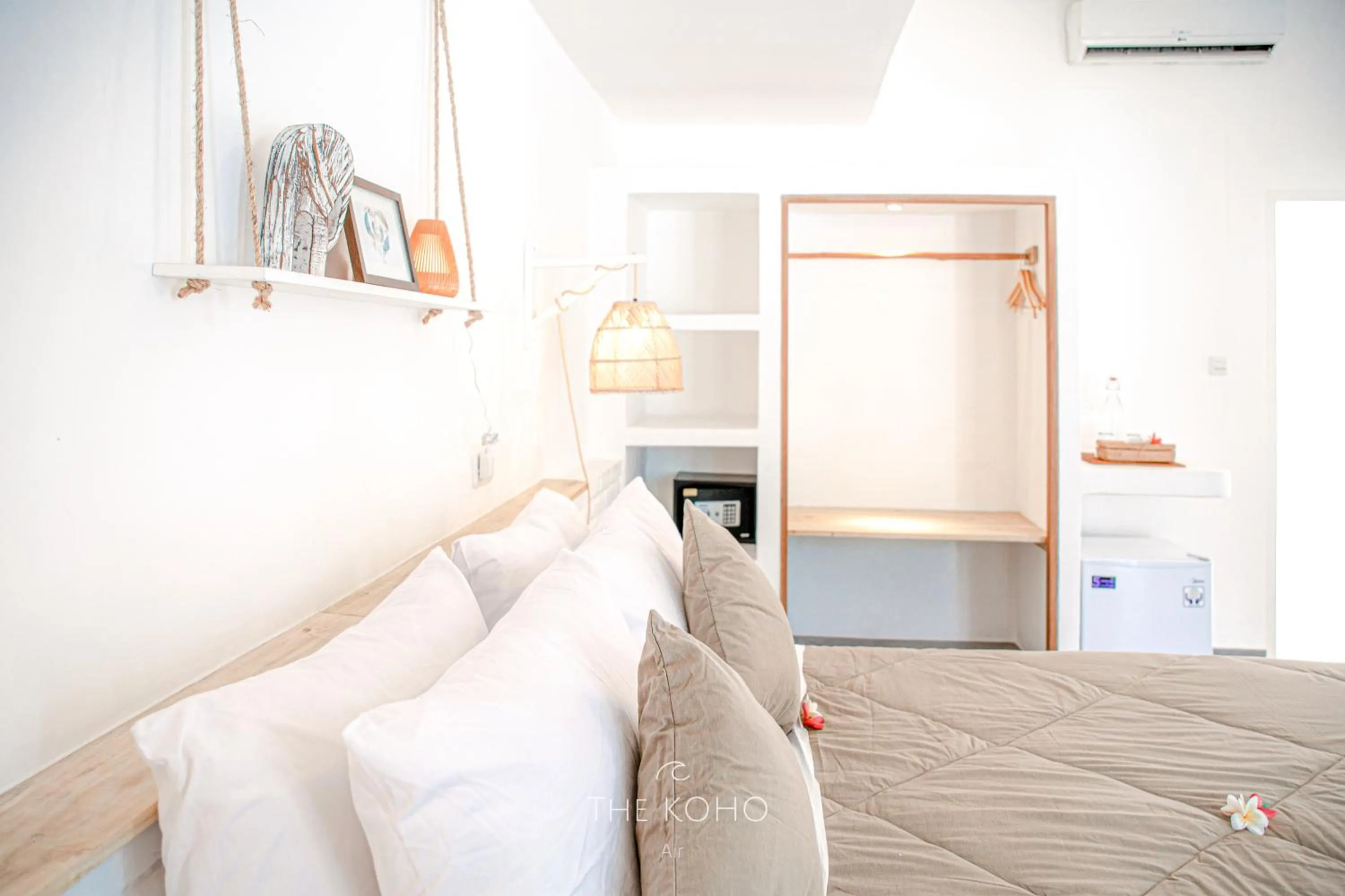 Bed in The Koho Air Hotel