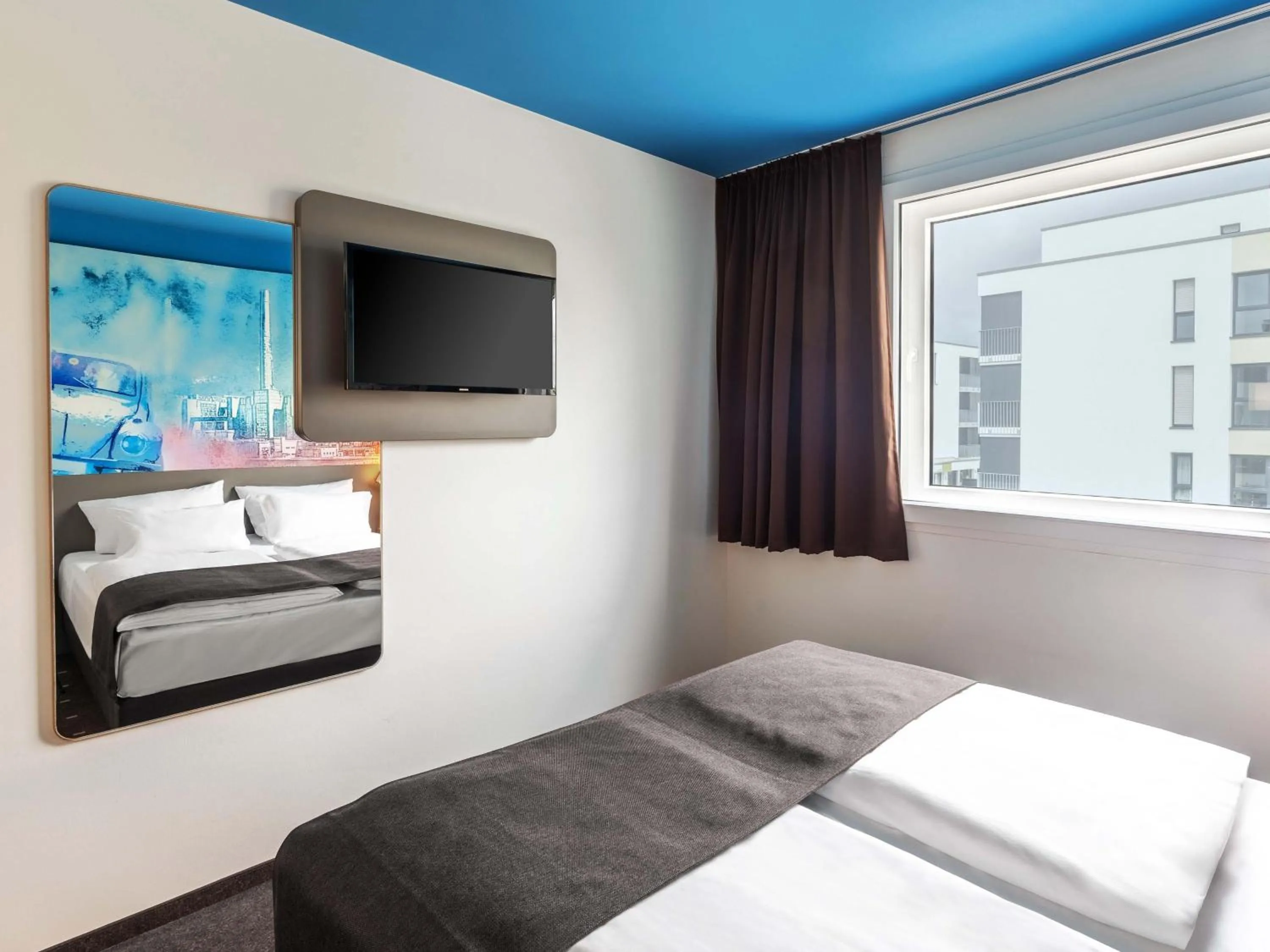 Photo of the whole room, Bed in B&B Hotel Wolfsburg-Weyhausen