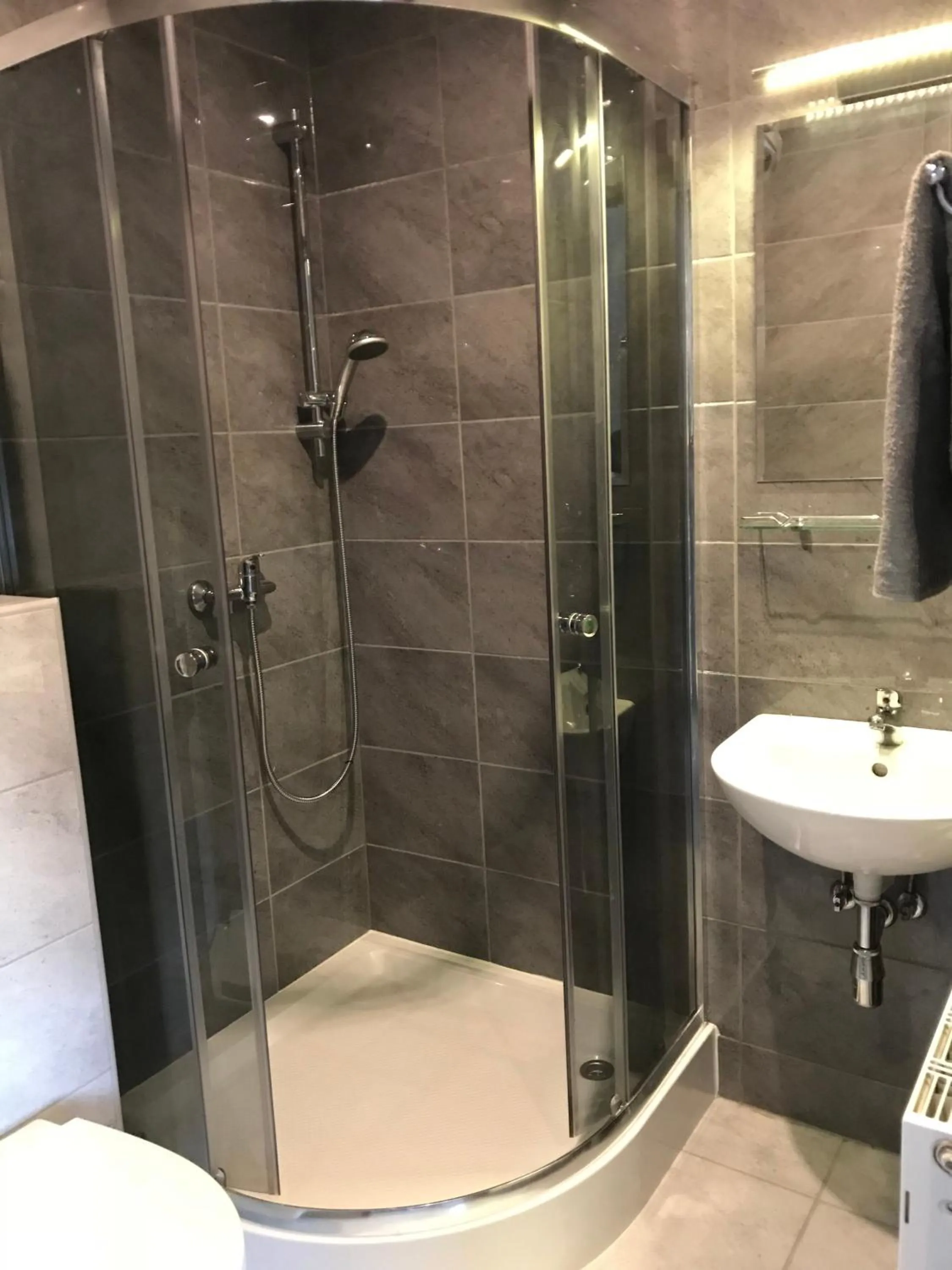 Shower in Restauracja IBIZA