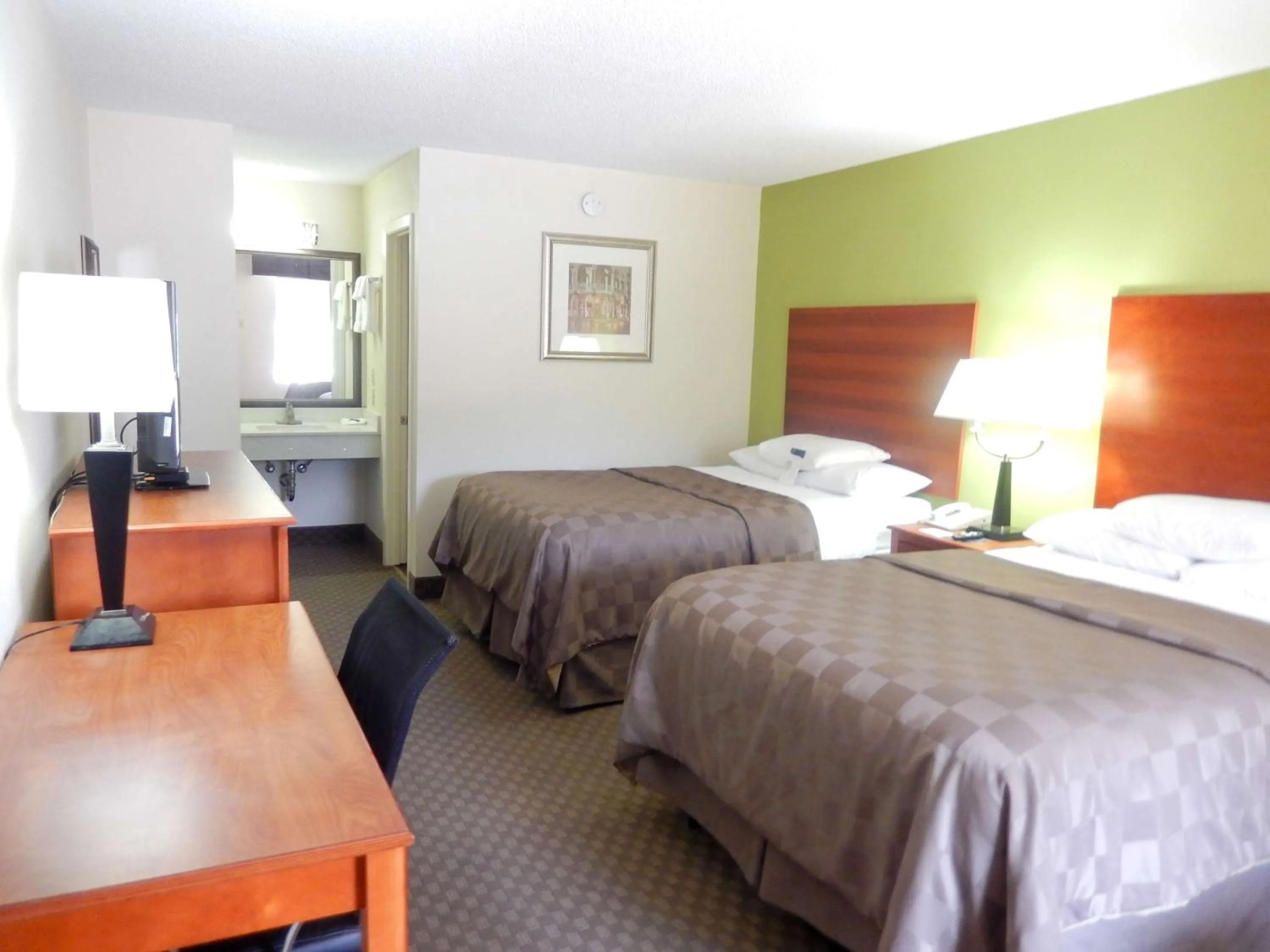 TV and multimedia, Bed in Motel 6-Luling, LA