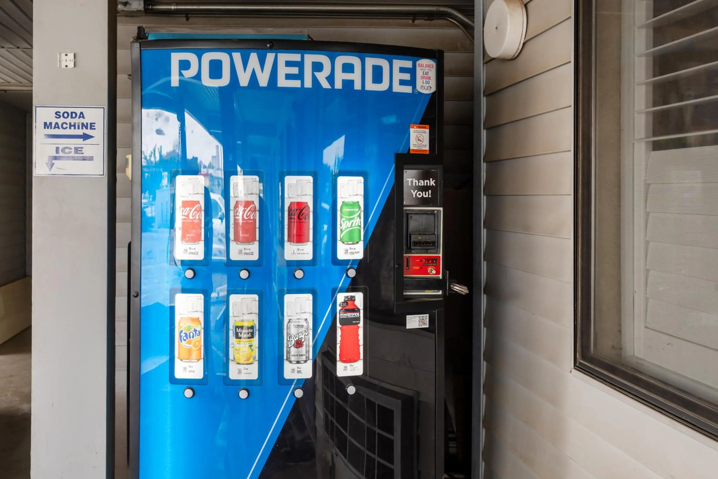 vending machine in Budget Inn Corcoran Near Tulare CA 43