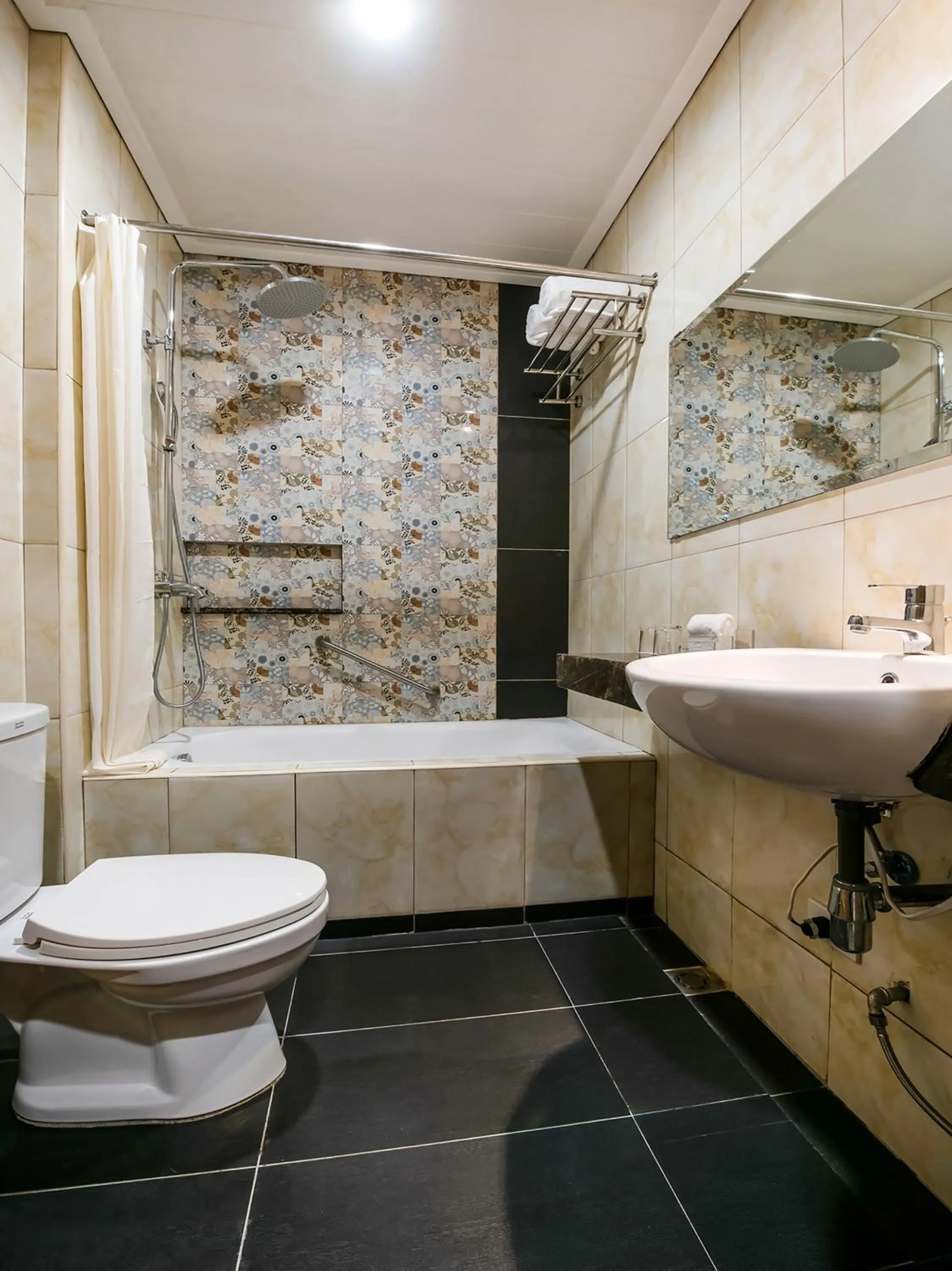 Bay Area Suites Manila