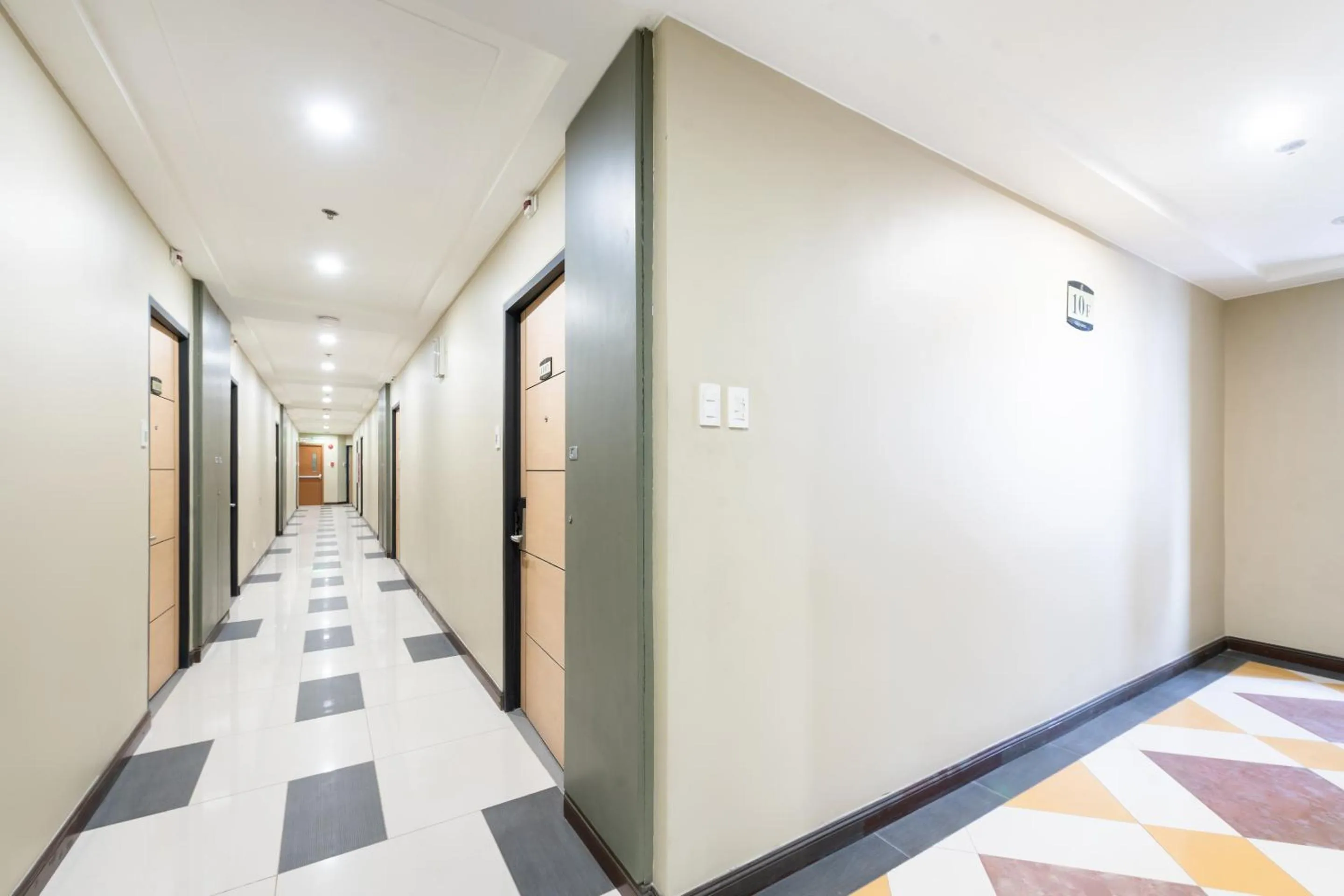 Floor plan in Bay Area Suites Manila