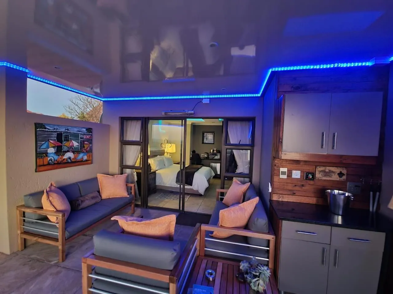 Seating area in Weston Guest House Krugersdorp