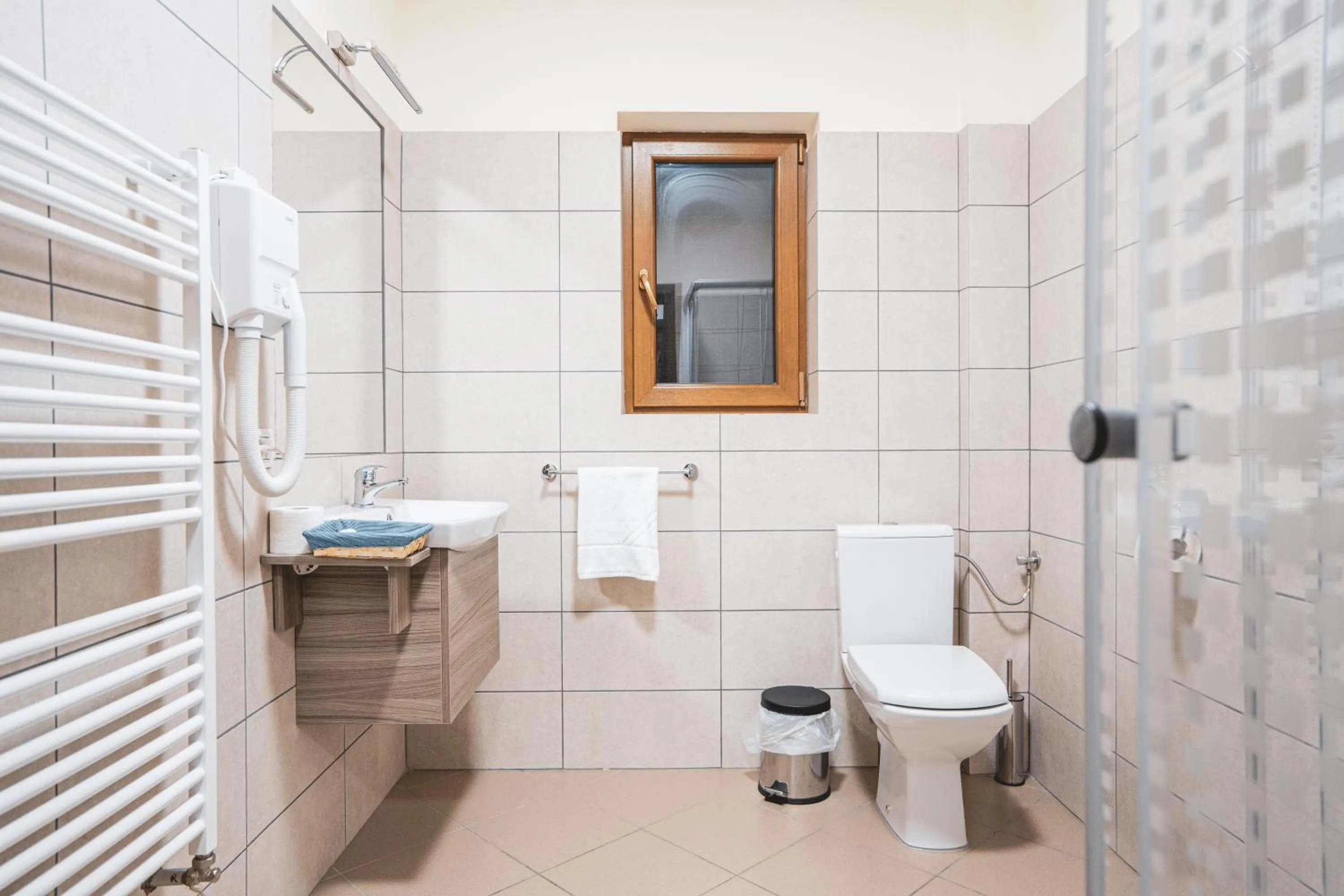 Shower in Hotel Rabbit Bran