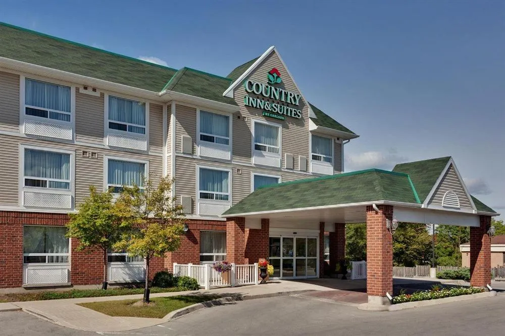 Facade/entrance in Country Inn & Suites by Radisson, London South, ON