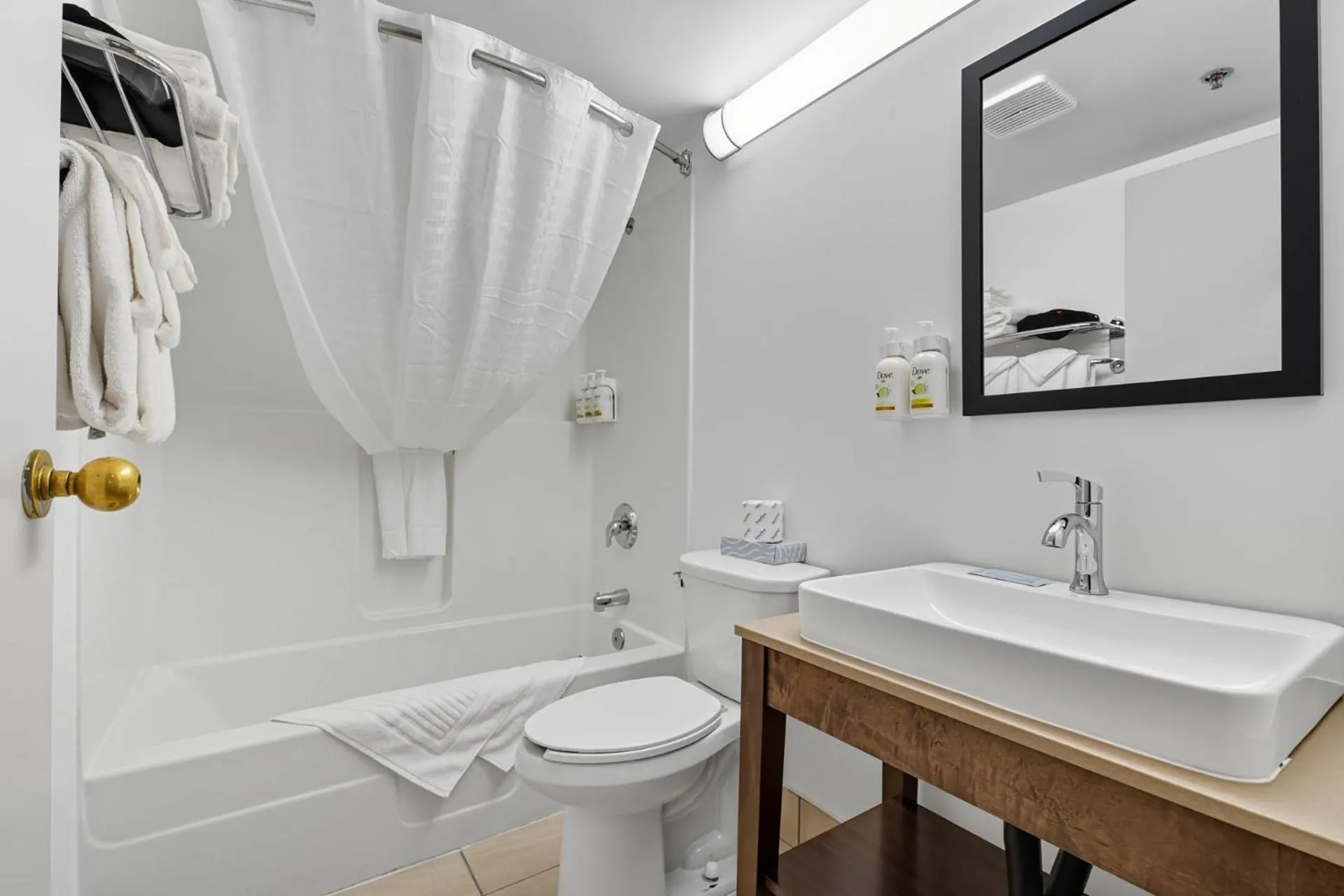 Bathroom in Country Inn & Suites by Radisson, Saskatoon, SK